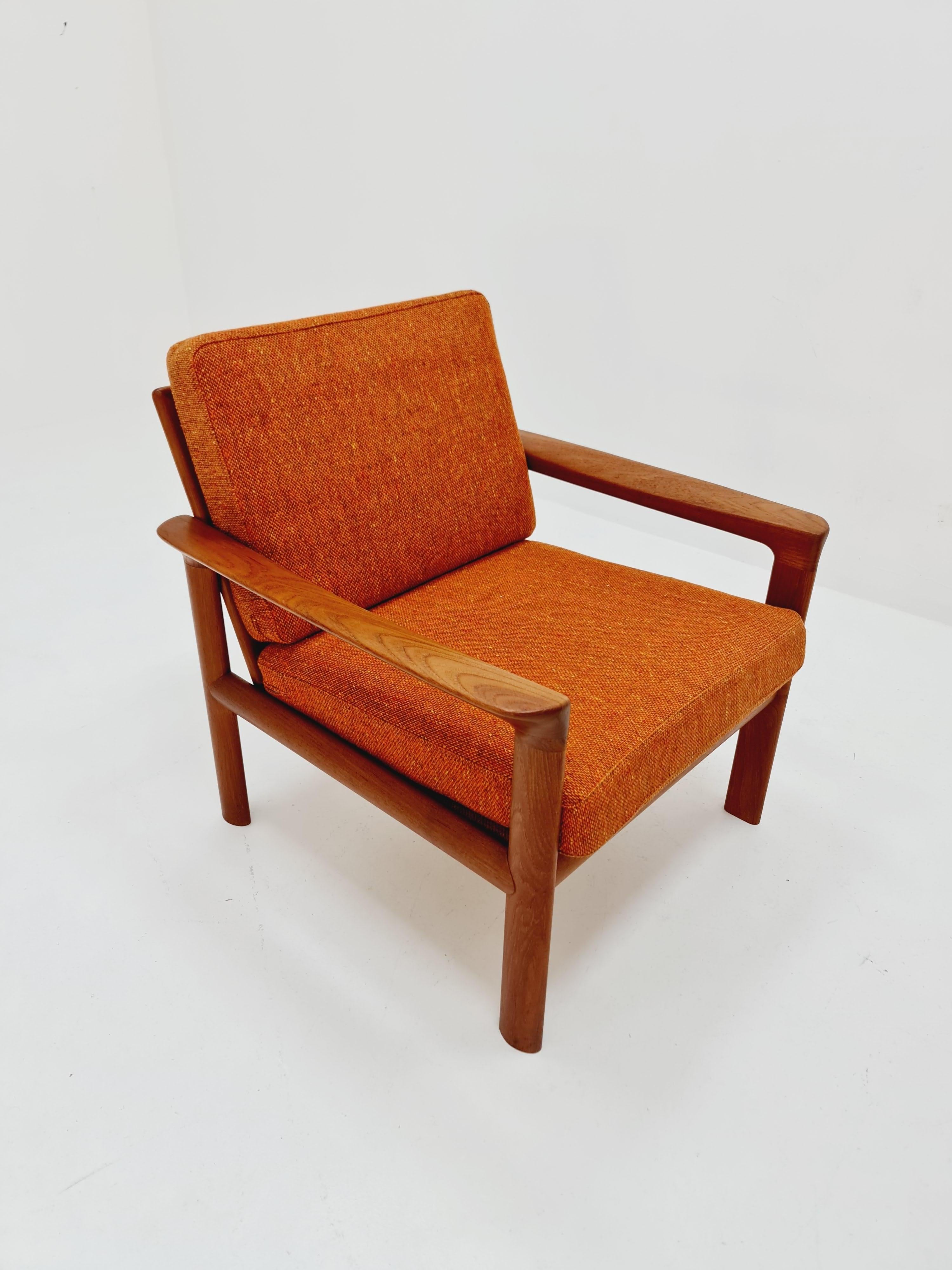 Danish 2 Mid century teak easy lounge / arm chairs by Sven Ellekaer for Komfort For Sale