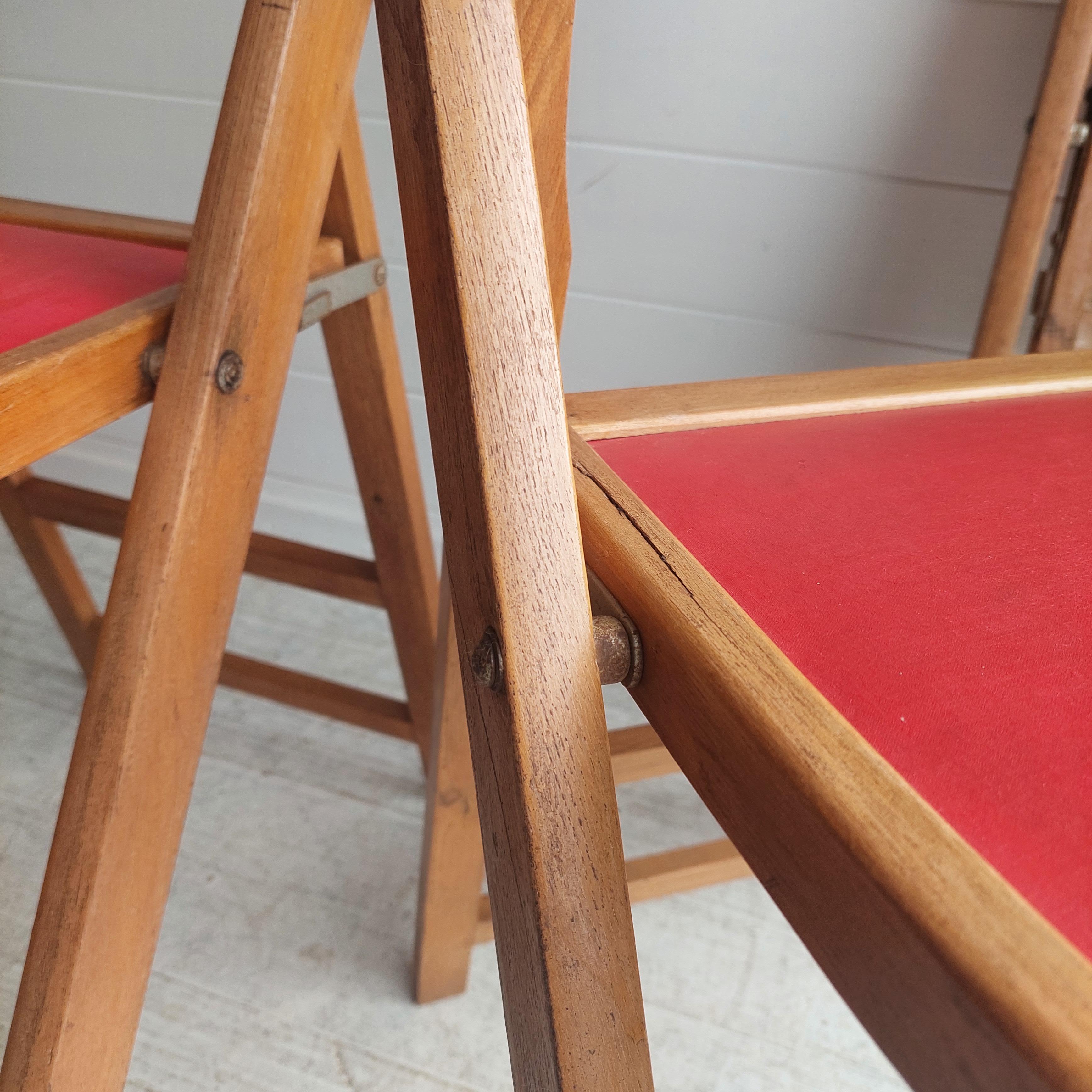 2 Mid Century Vintage Wooden padded Folding Chairs, 1950s  9