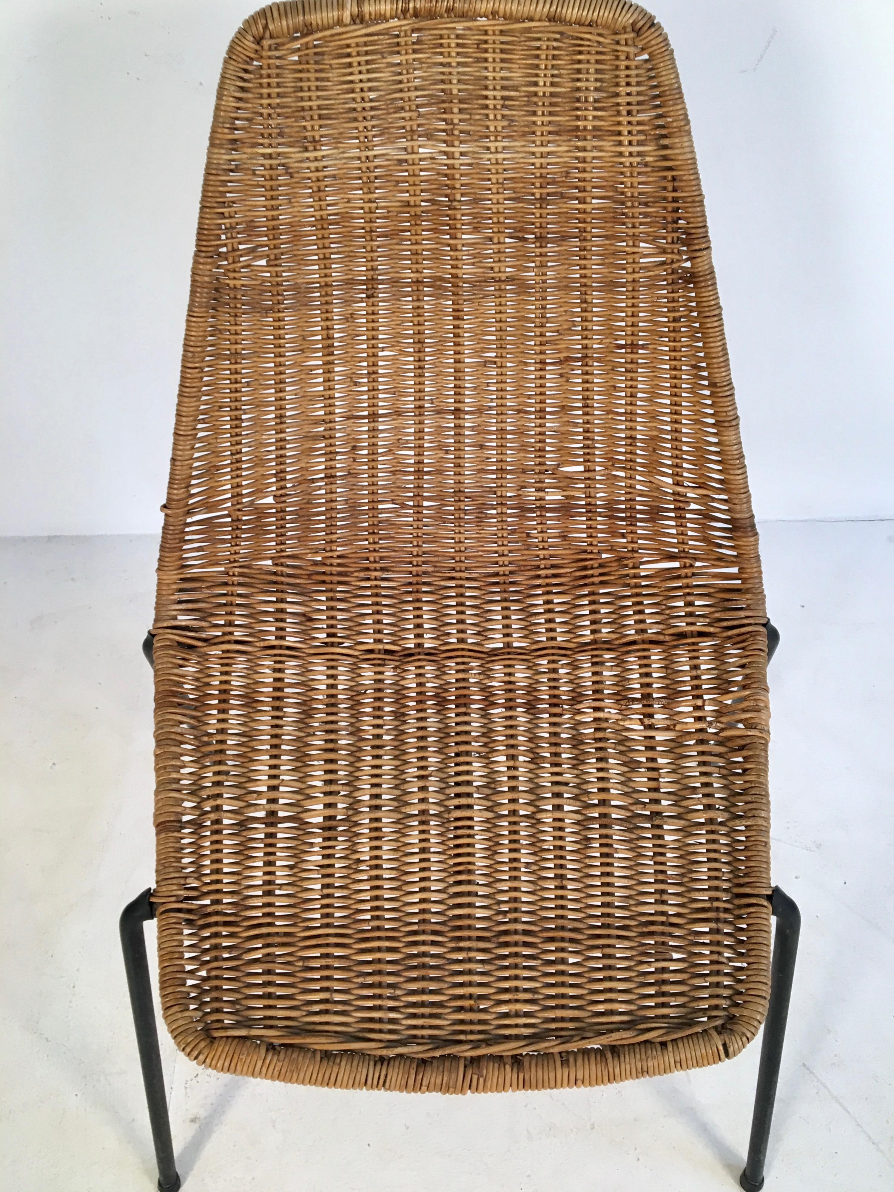 2 Midcentury Wicker Chairs by Campo & Graffi for Home Torino, Italy, circa 1950 For Sale 3