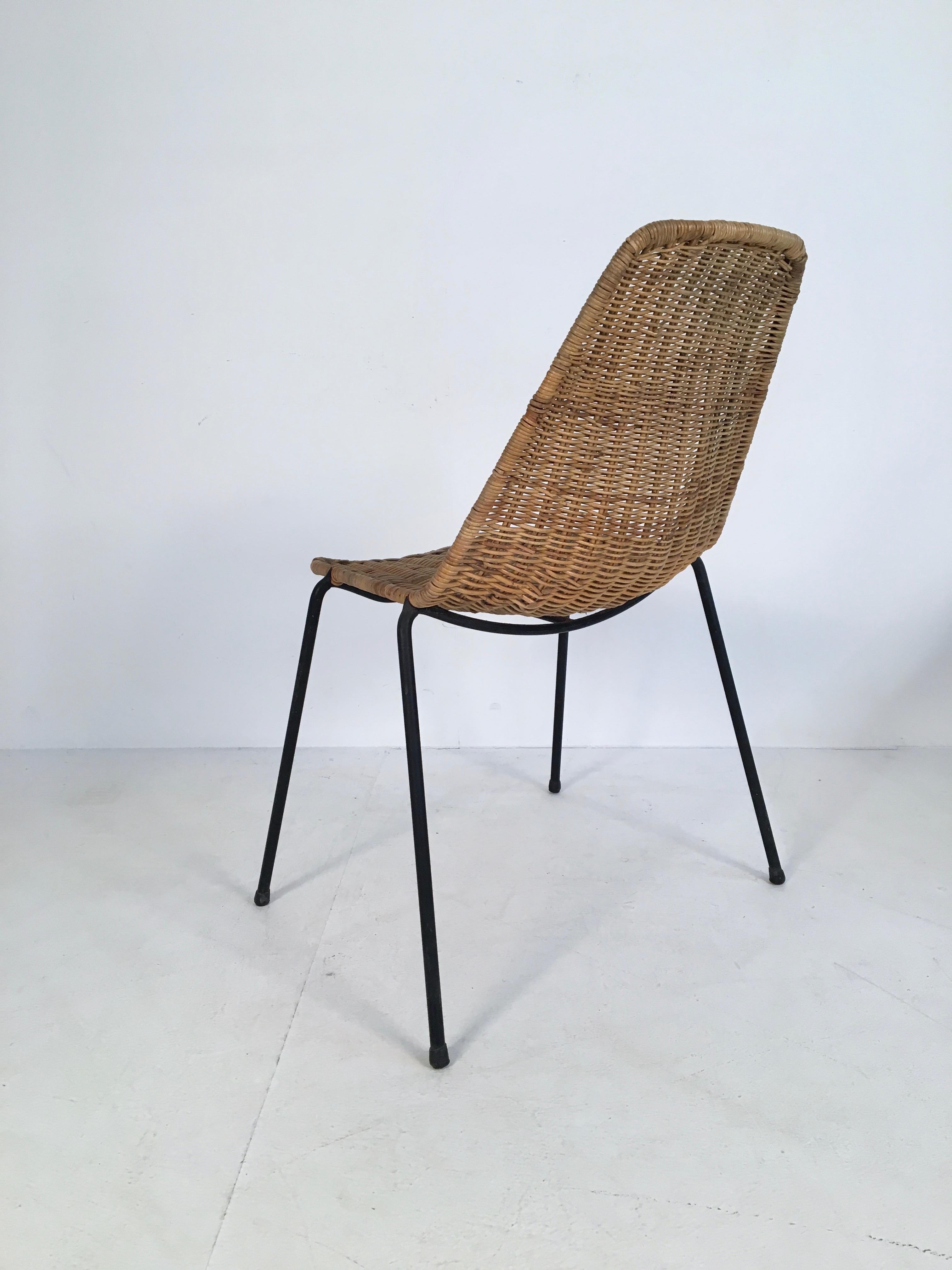 2 Midcentury Wicker Chairs by Campo & Graffi for Home Torino, Italy, circa 1950 In Good Condition For Sale In London, GB