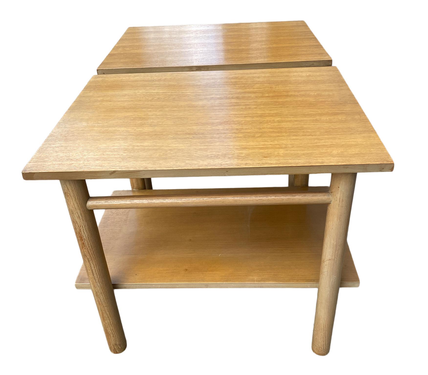 Mid-20th Century '2' Mid-Century Modern Simple White oak End Side Bedside Tables Nightstands