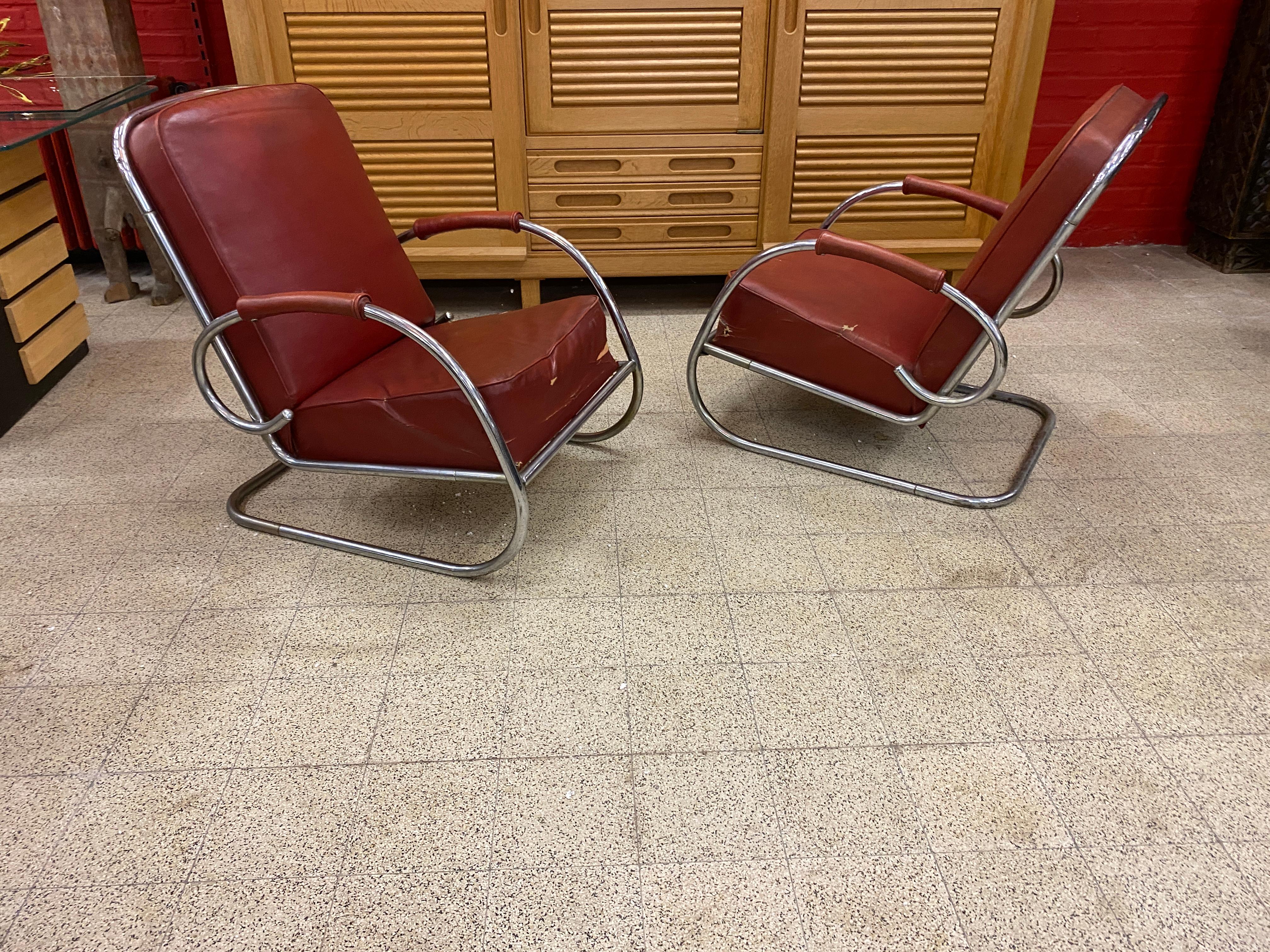 2 Modernist Art Deco Armchairs in Chromed Metal and Faux Leather circa 1920-1930 For Sale 5