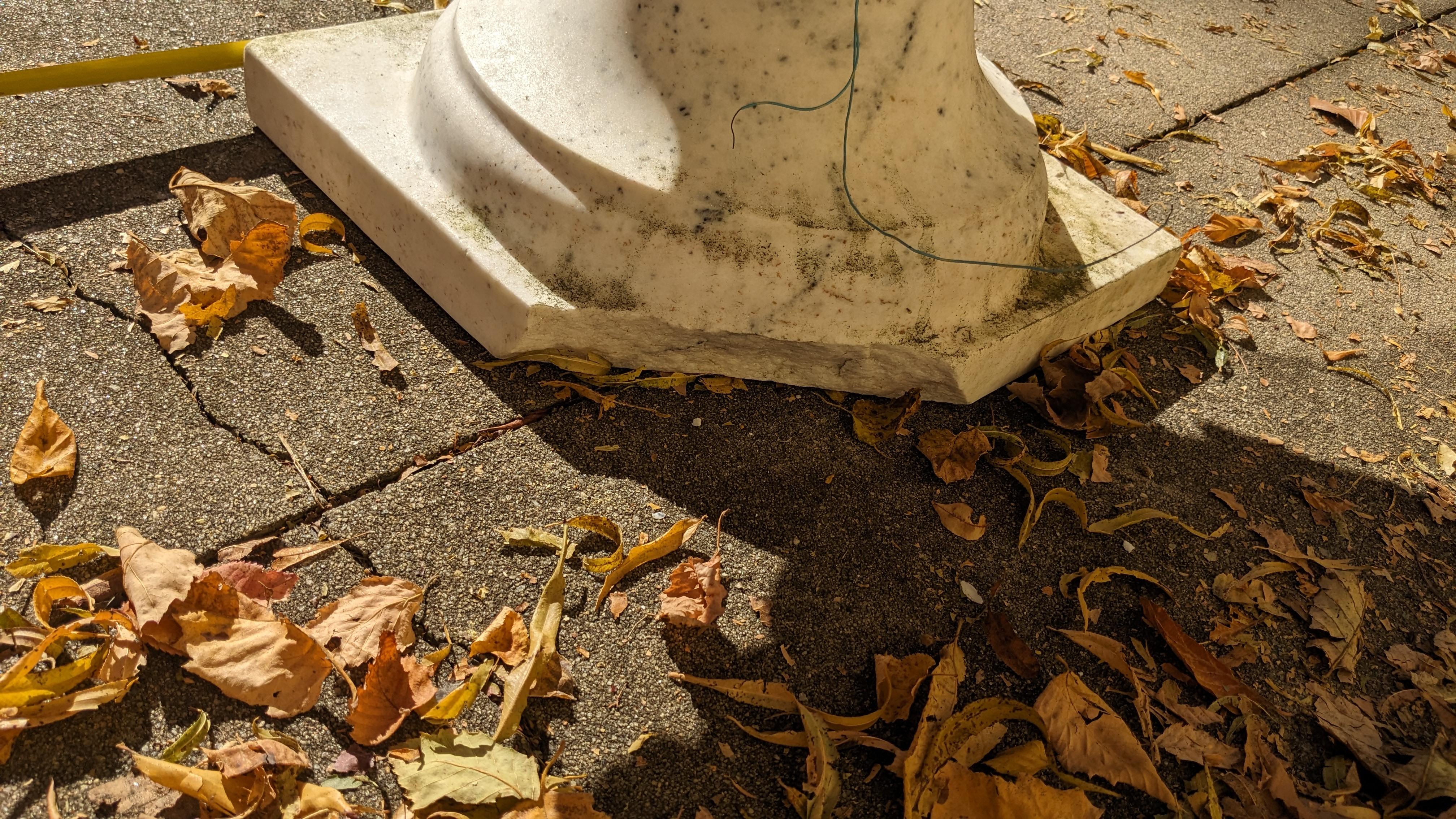 2 Monumental Italian Marble Figural Ram Goat Urns Jardinière Planter Cache Pot 4