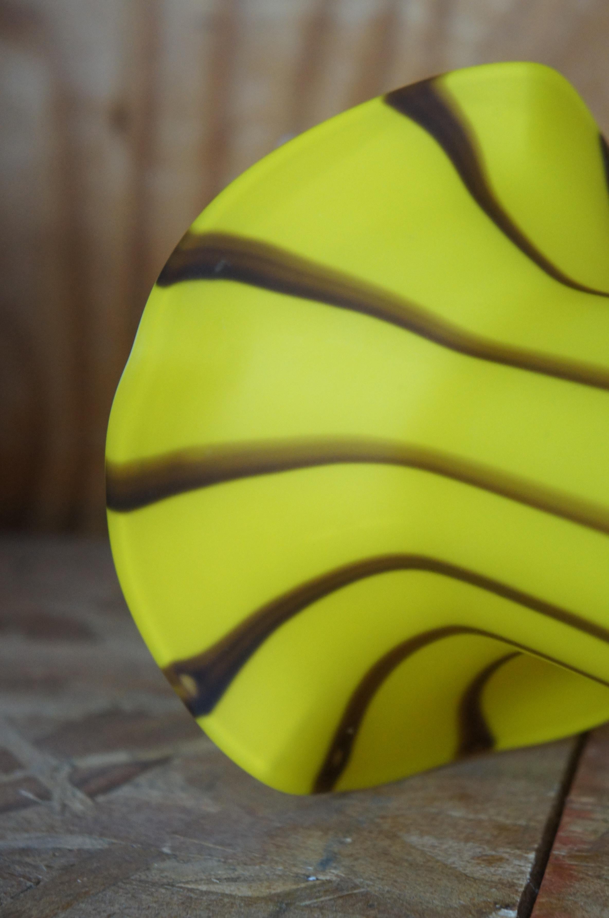 2 Murano Studio Art Glass Ruffled Satin Mantel Vase Pair Yellow Brown Striped 12 For Sale 2