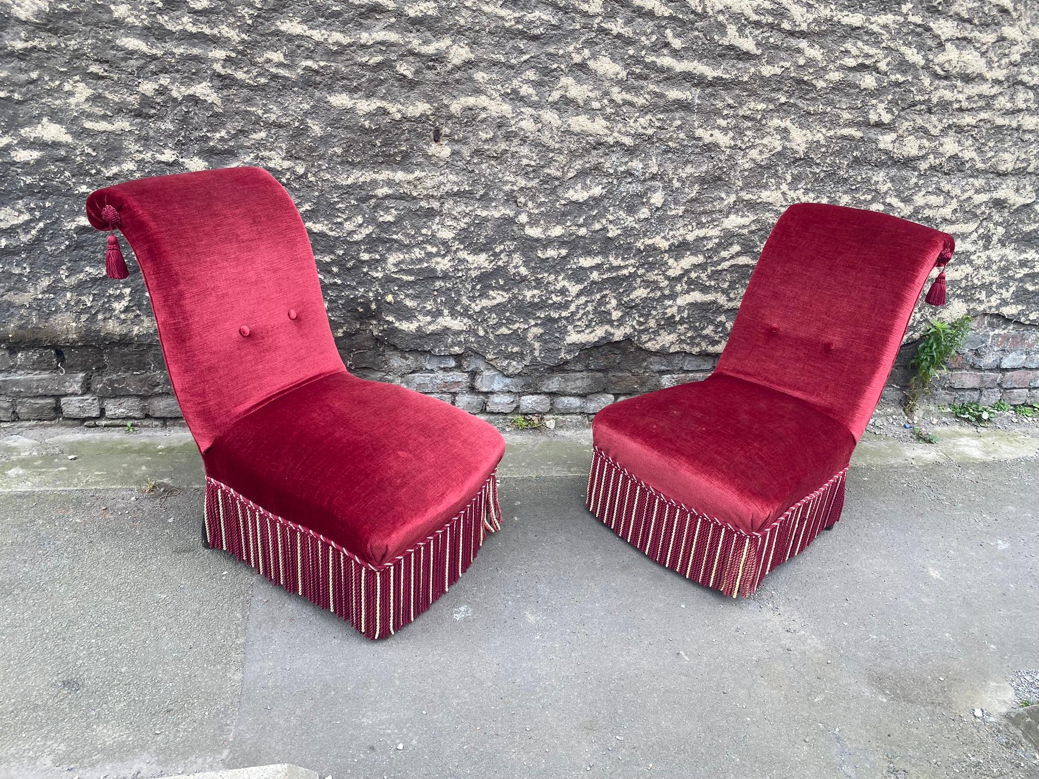 2 original Napoleon III low chairs, France, 1850s.
Price is for 1
2 are available
