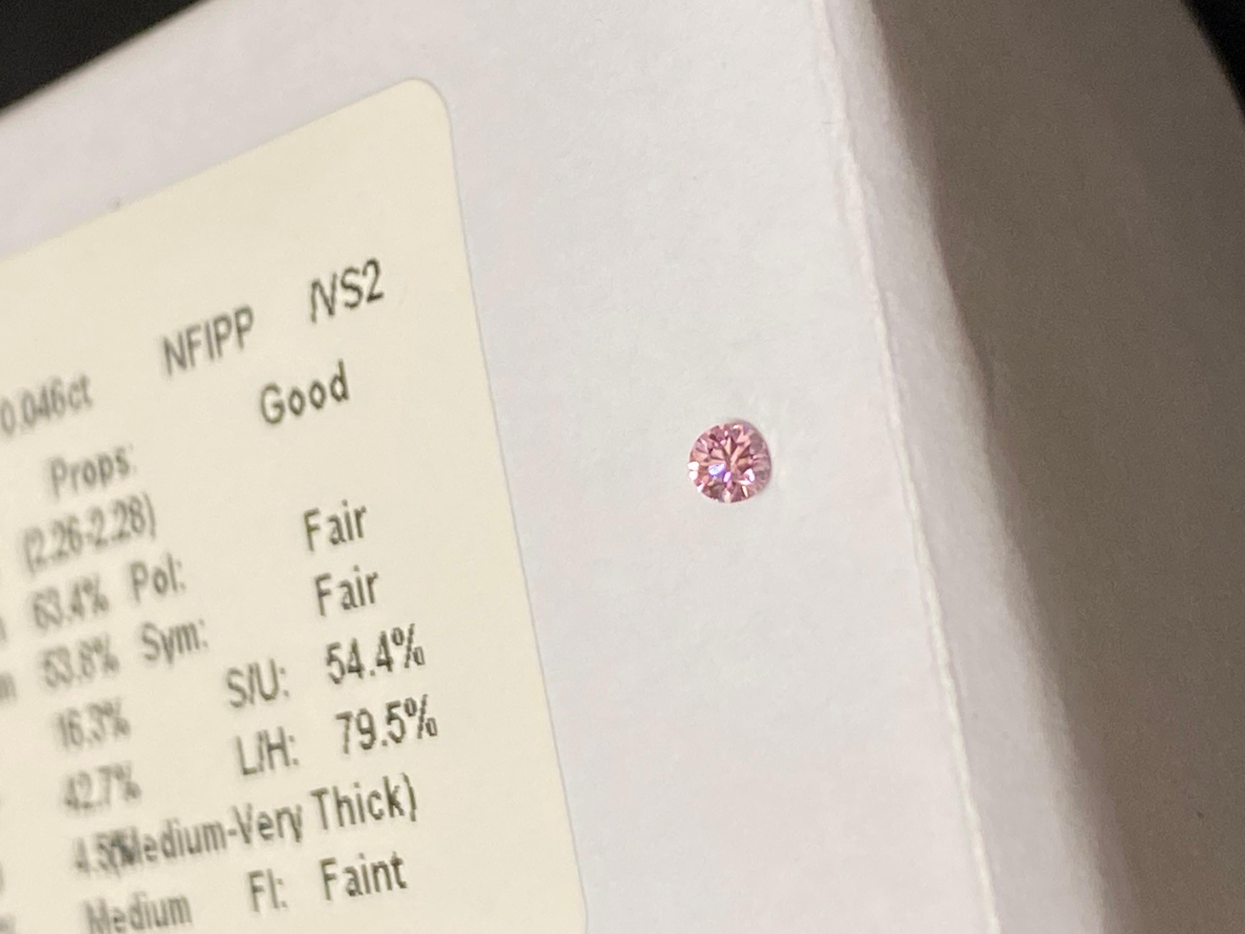 2 diamanti sfusi naturali Argyle Fancy Purplish Pink: 0,046ct x 2. Certificato GSL In condizioni ottime in vendita a MELBOURNE, AU