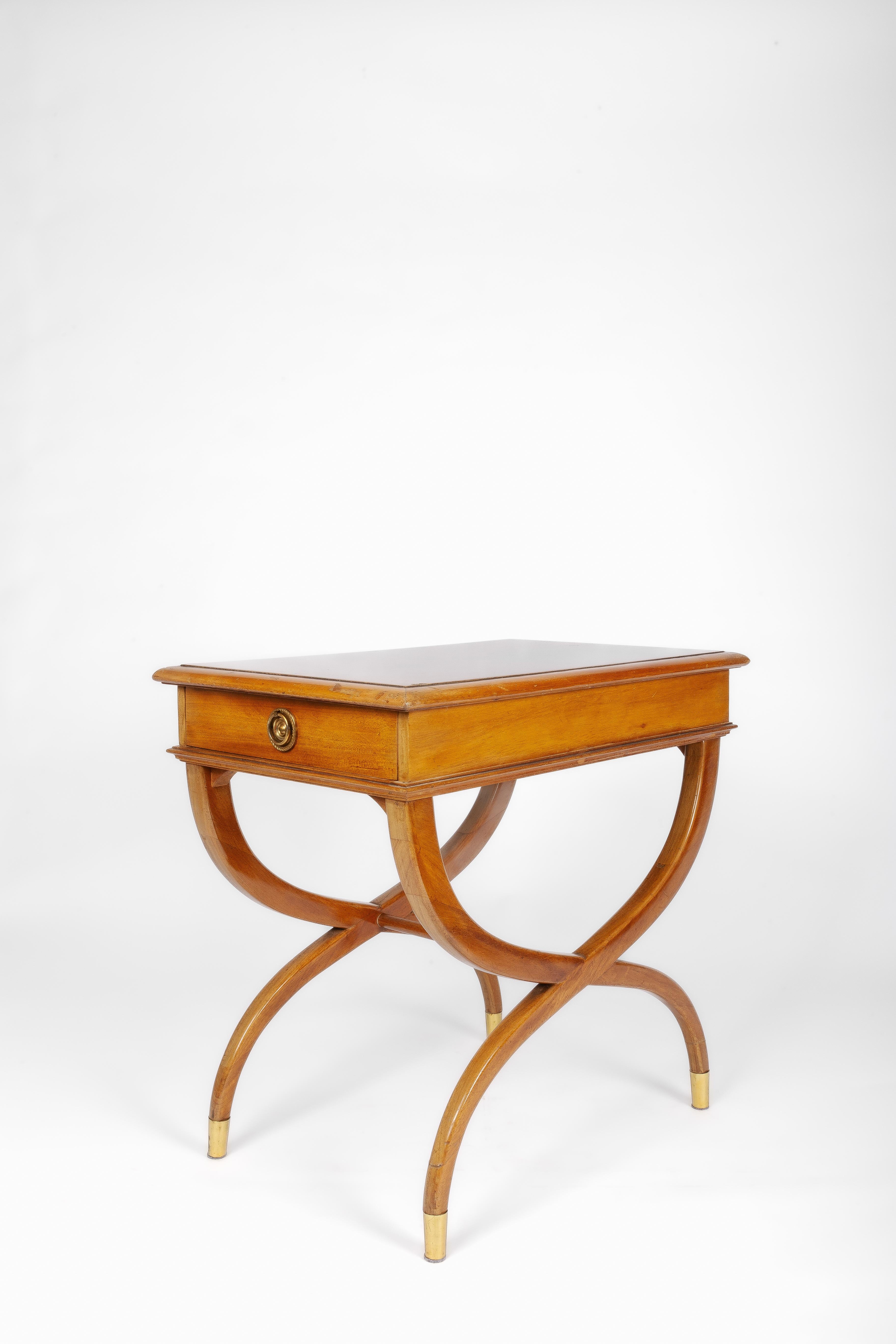 2 Night stands gondola form, 1940's regency style For Sale 2