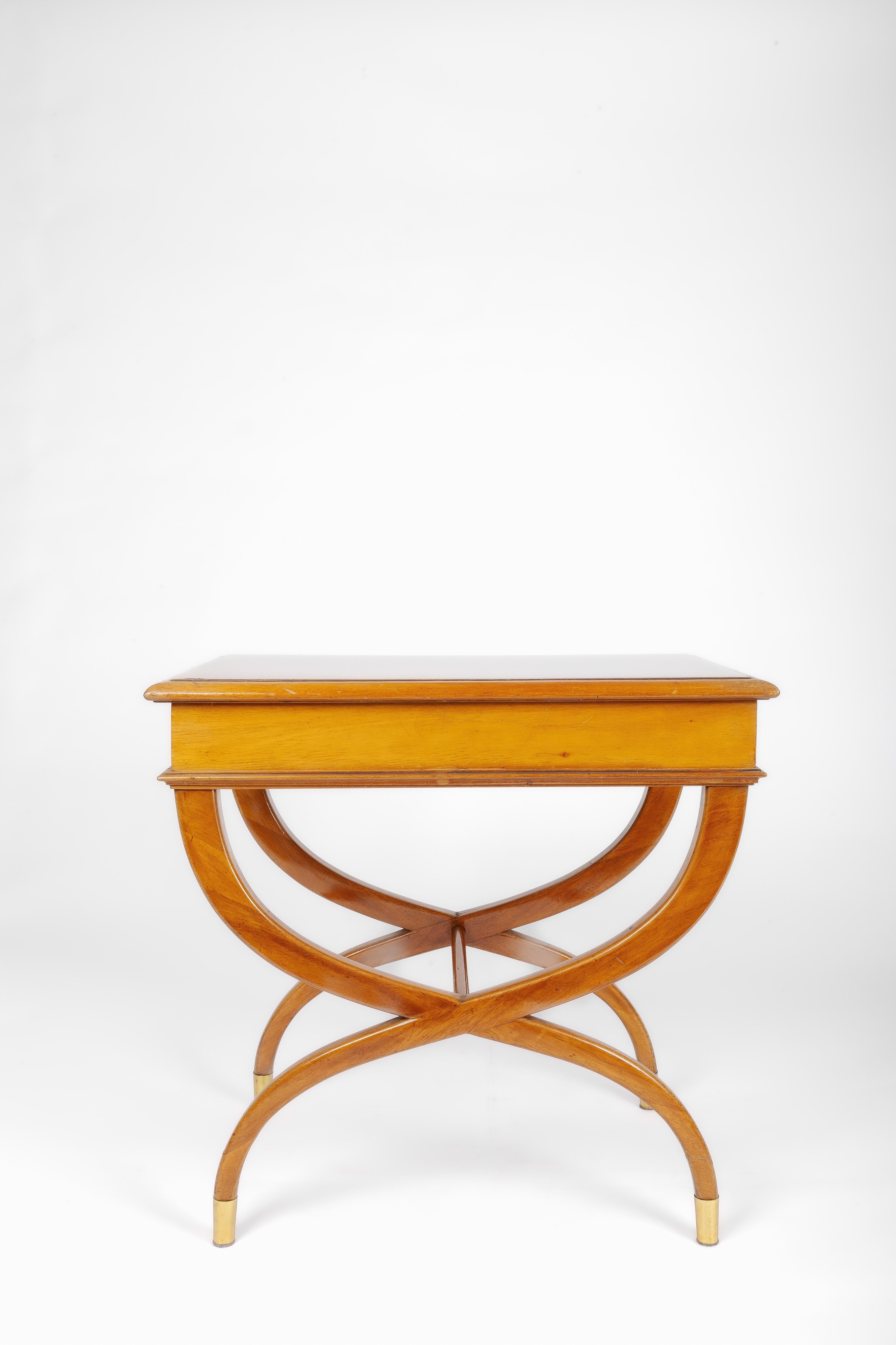 2 Night stands gondola form, 1940's regency style For Sale 1