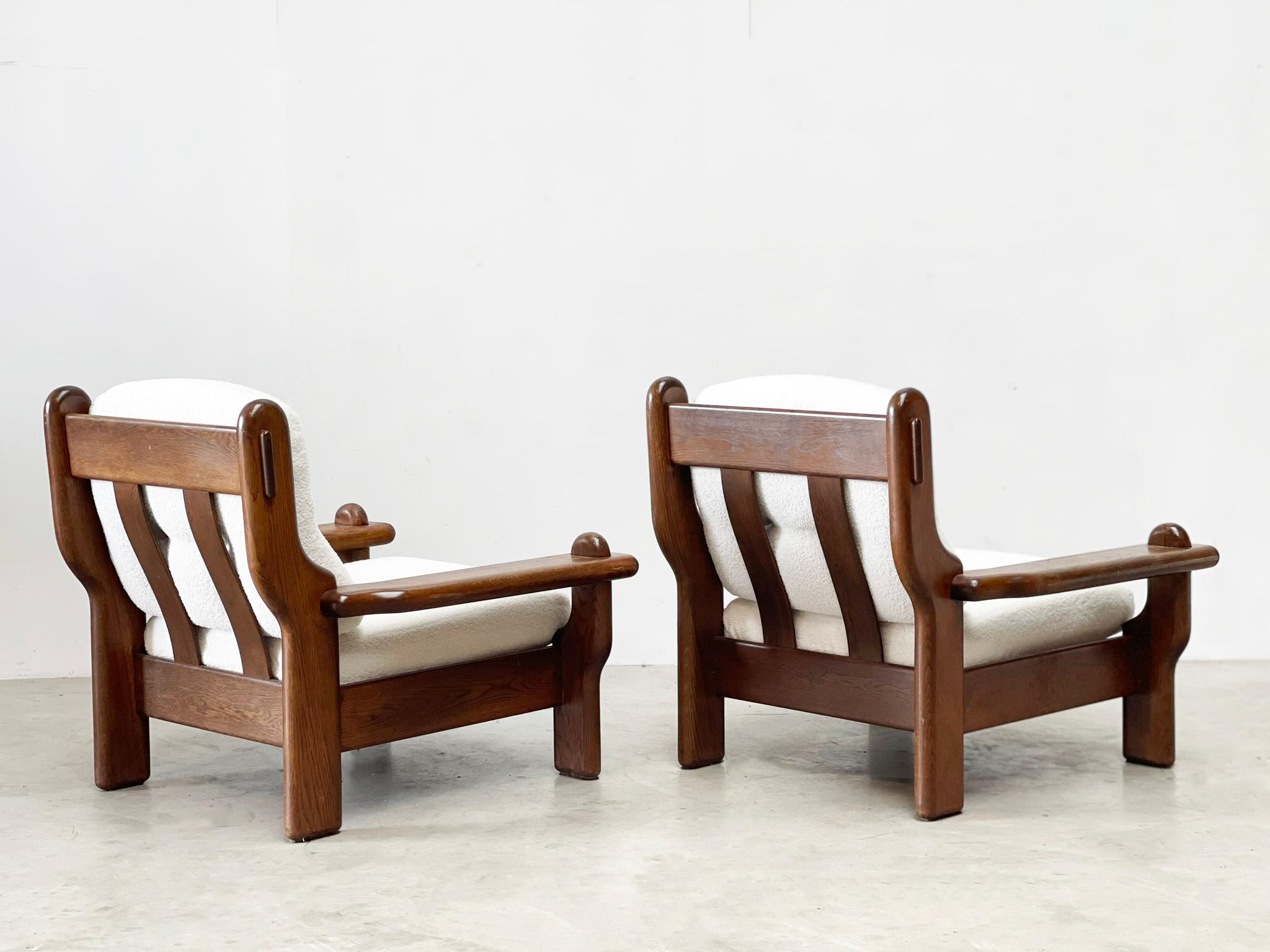 Late 20th Century 2 oak brutalist french lounge chairs with boucle and ottoman For Sale