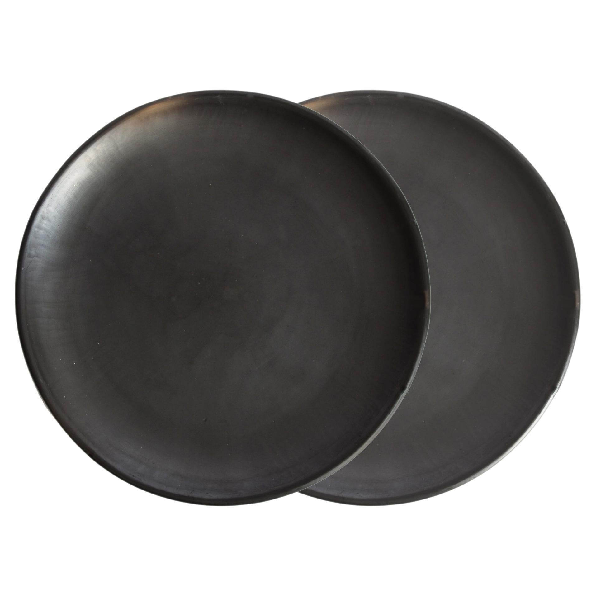 2 Oaxacan Black Clay 20 cm dessert Plates Handmade Tableware Barro Oaxaca For Sale