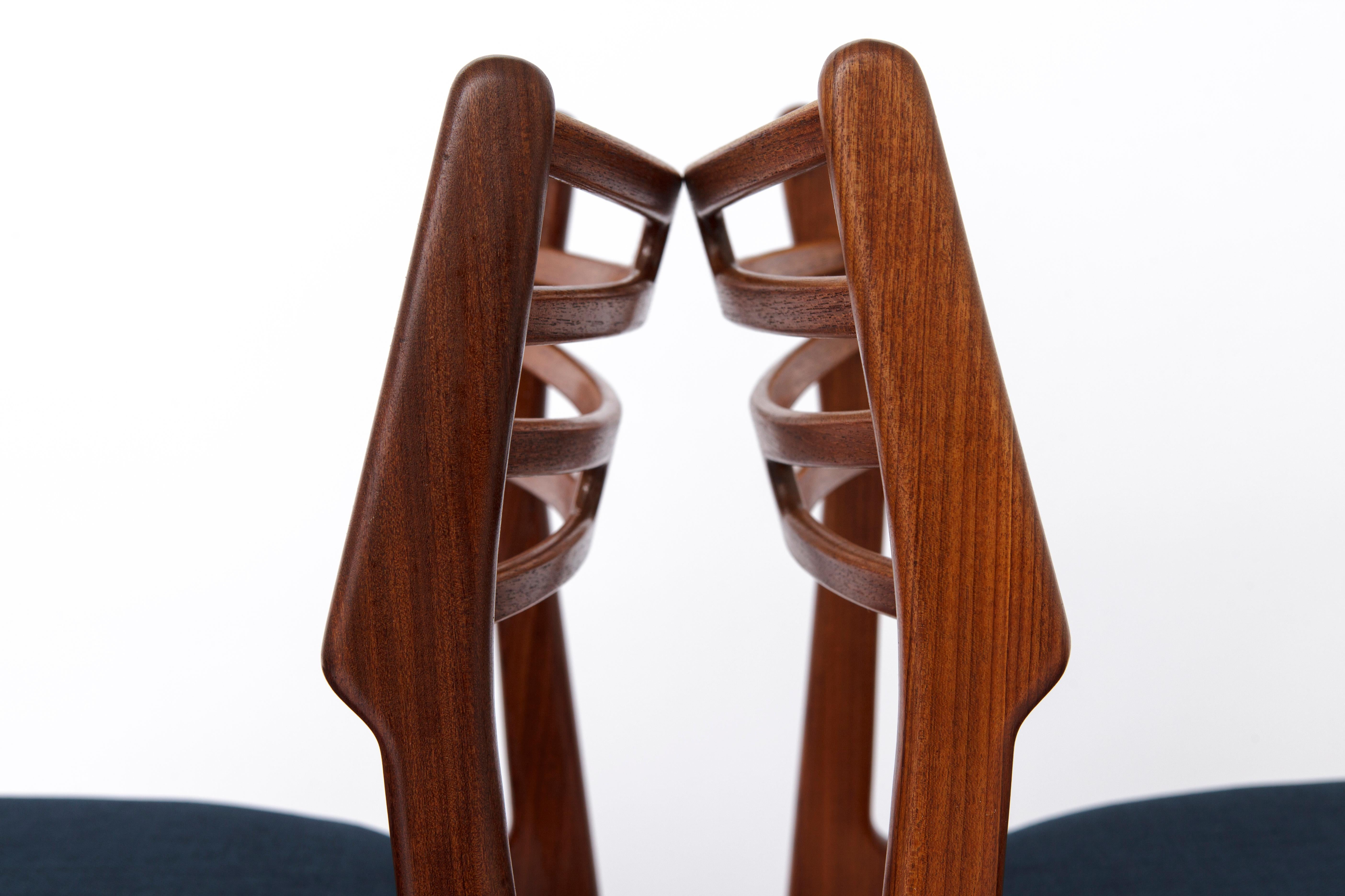 2 of 5 Johannes Andersen Vintage Chairs, 1960s, Teak, Vamo Møbelfabrik, Denmark For Sale 4