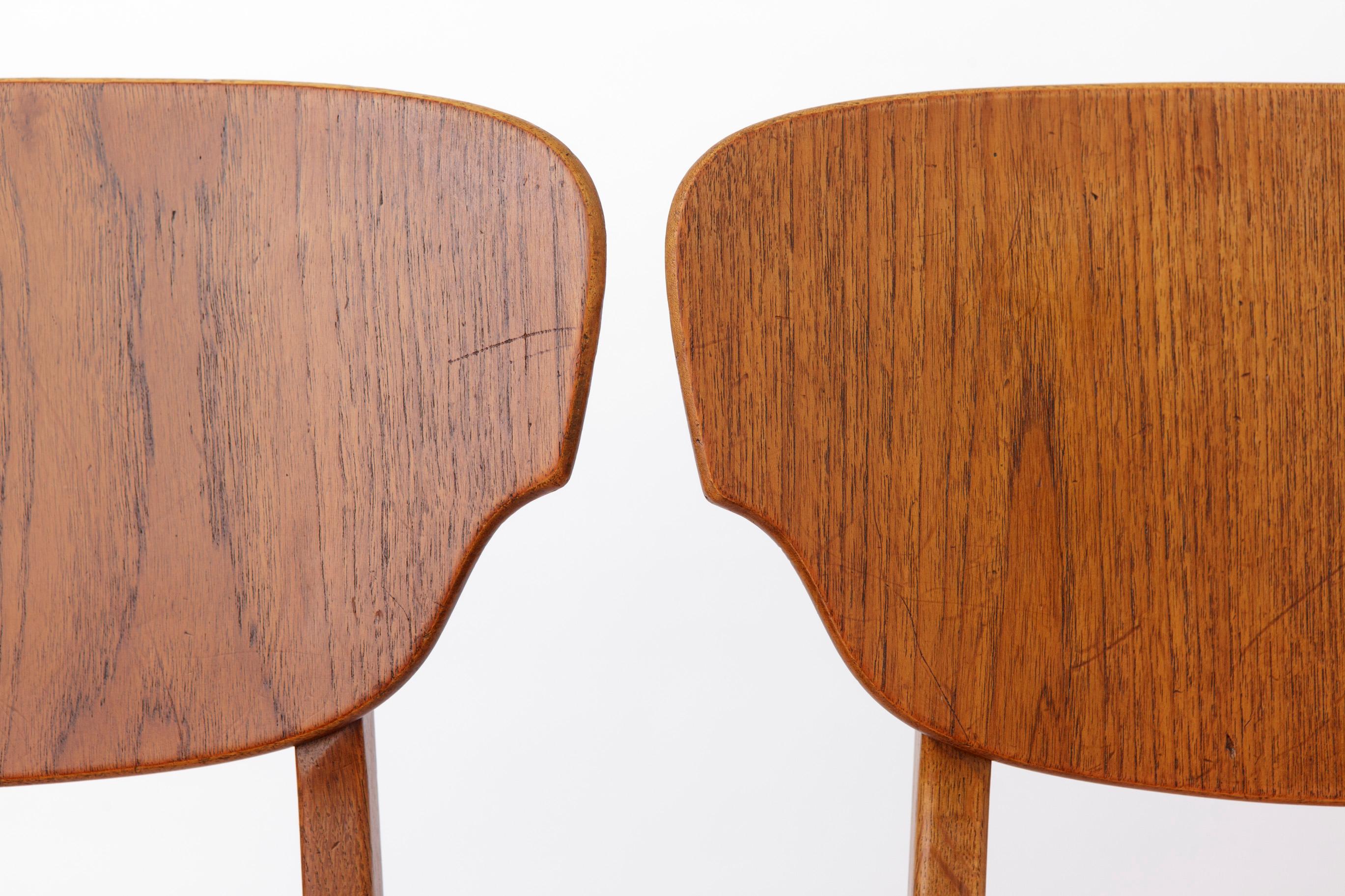 Mid-Century Modern 2 de 4 chaises de salle à manger vintage des années 1960, teck et chêne, design danois en vente