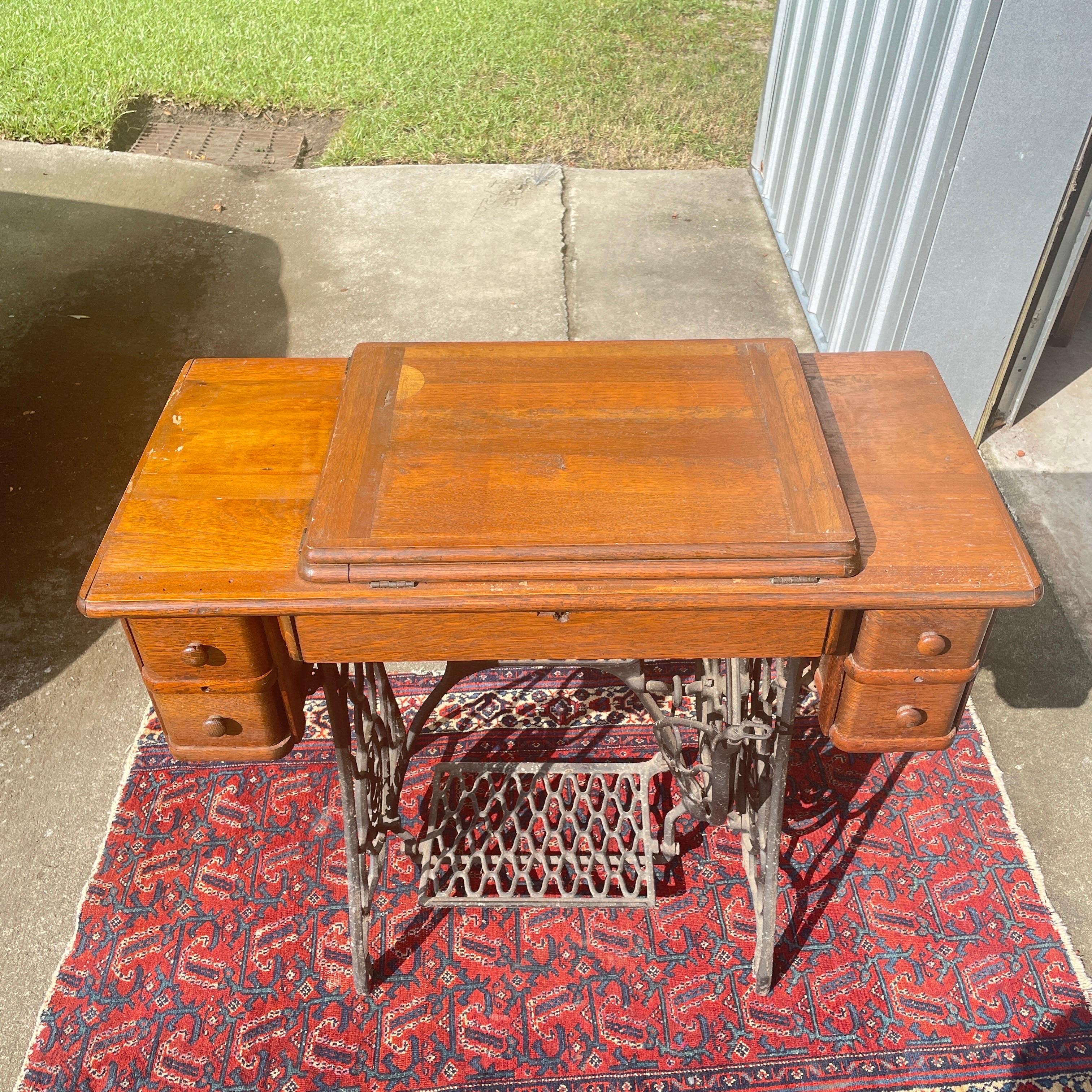 Hand-Crafted Vintage Singer Sewing Machine - Work Table For Sale