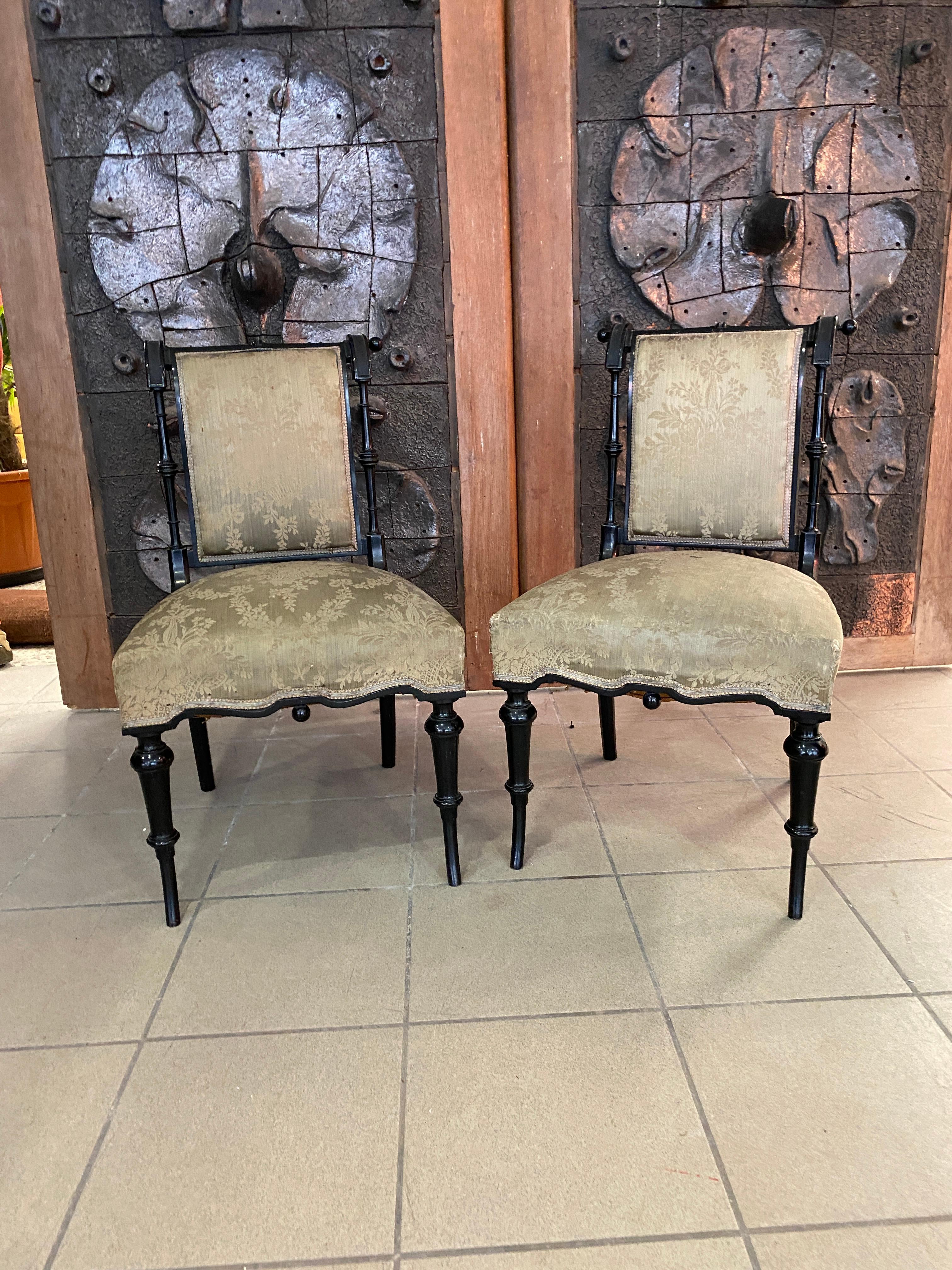 Français 2 chaises originales Napoléon III en bois d'ébène, France, années 1850 en vente