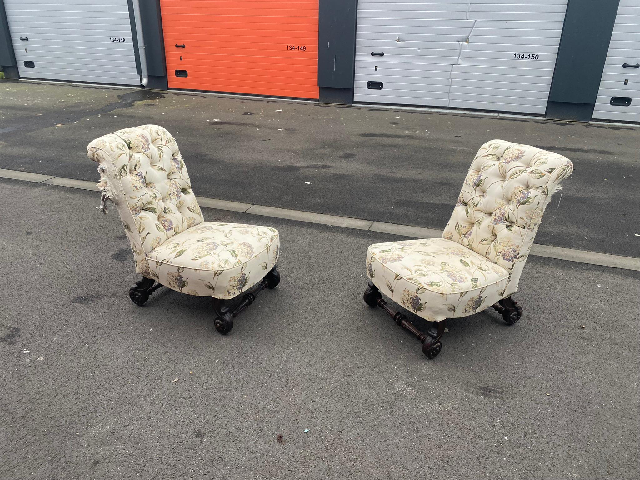 2 original Napoleon III low chairs, France, 1850s.
price is for 1
2 are available
