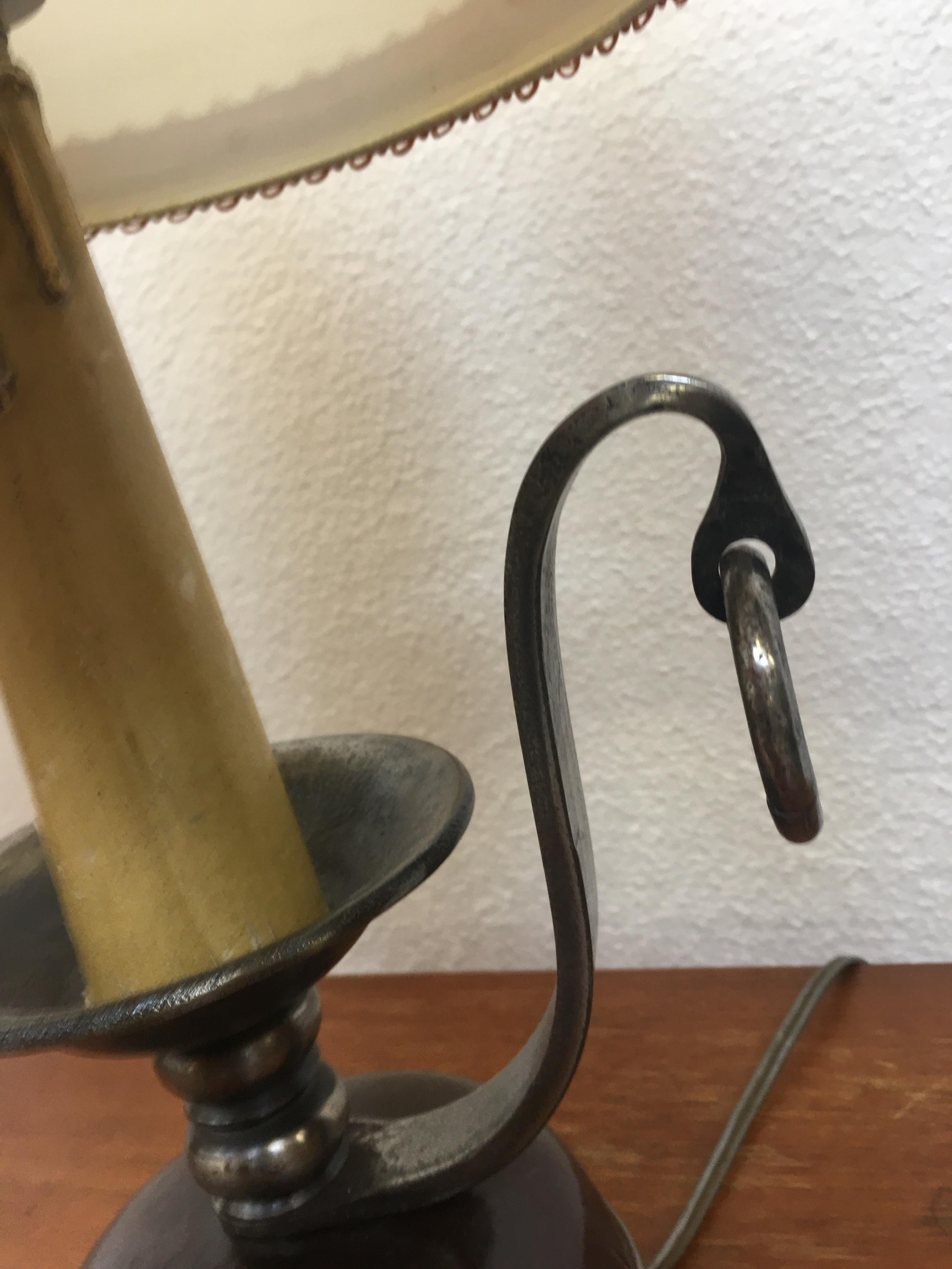 2 Original Wrought Iron Lamps circa 1950/1960 Lampshade in Good Condition  In Good Condition For Sale In Saint-Ouen, FR