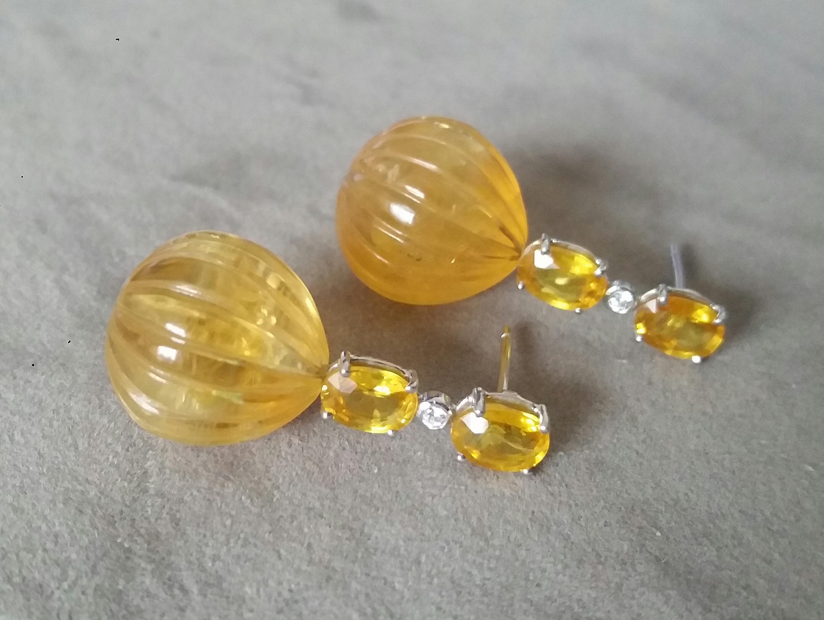 2 Oval Faceted Yellow Sapphires Gold Diamonds Carved Round Citrine Drop Earrings In New Condition For Sale In Bangkok, TH