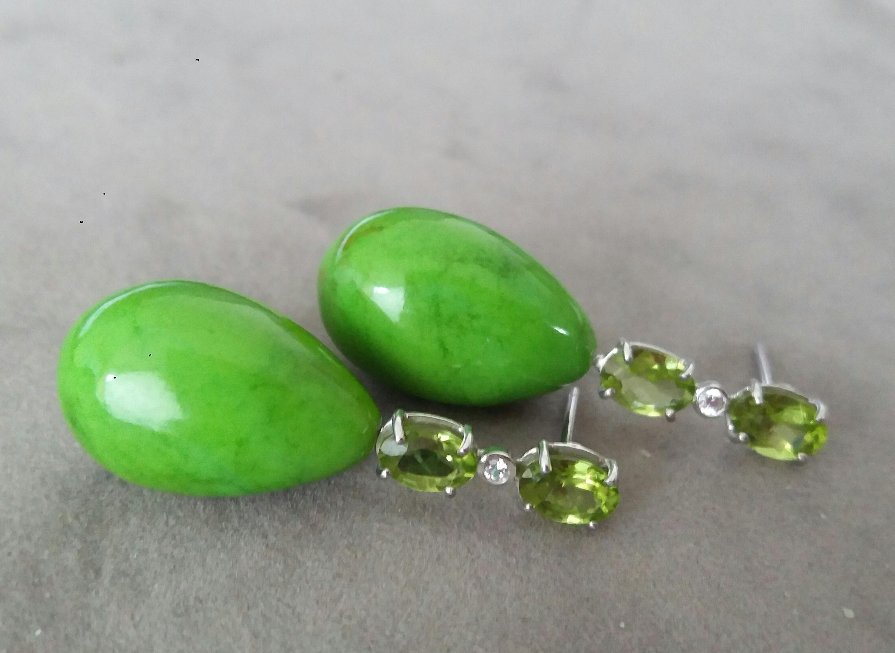 2 Oval Peridot Gold Diamonds 2 Green Turkmenistan Turquoise Drops Earrings In New Condition For Sale In Bangkok, TH