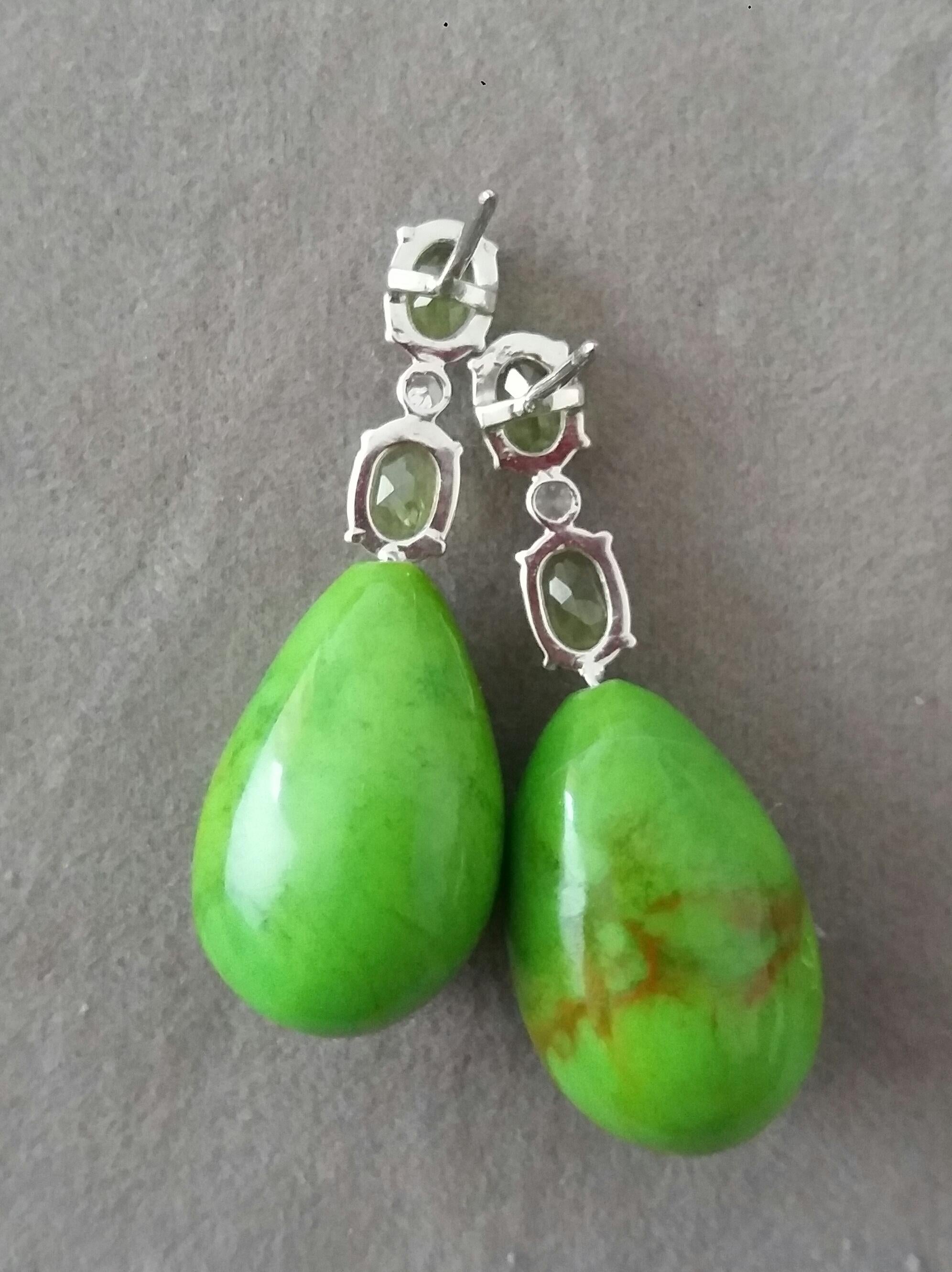 2 Orecchini ovali con peridoto e diamanti 2 gocce di turchese verde del Turkmenistan in vendita 2