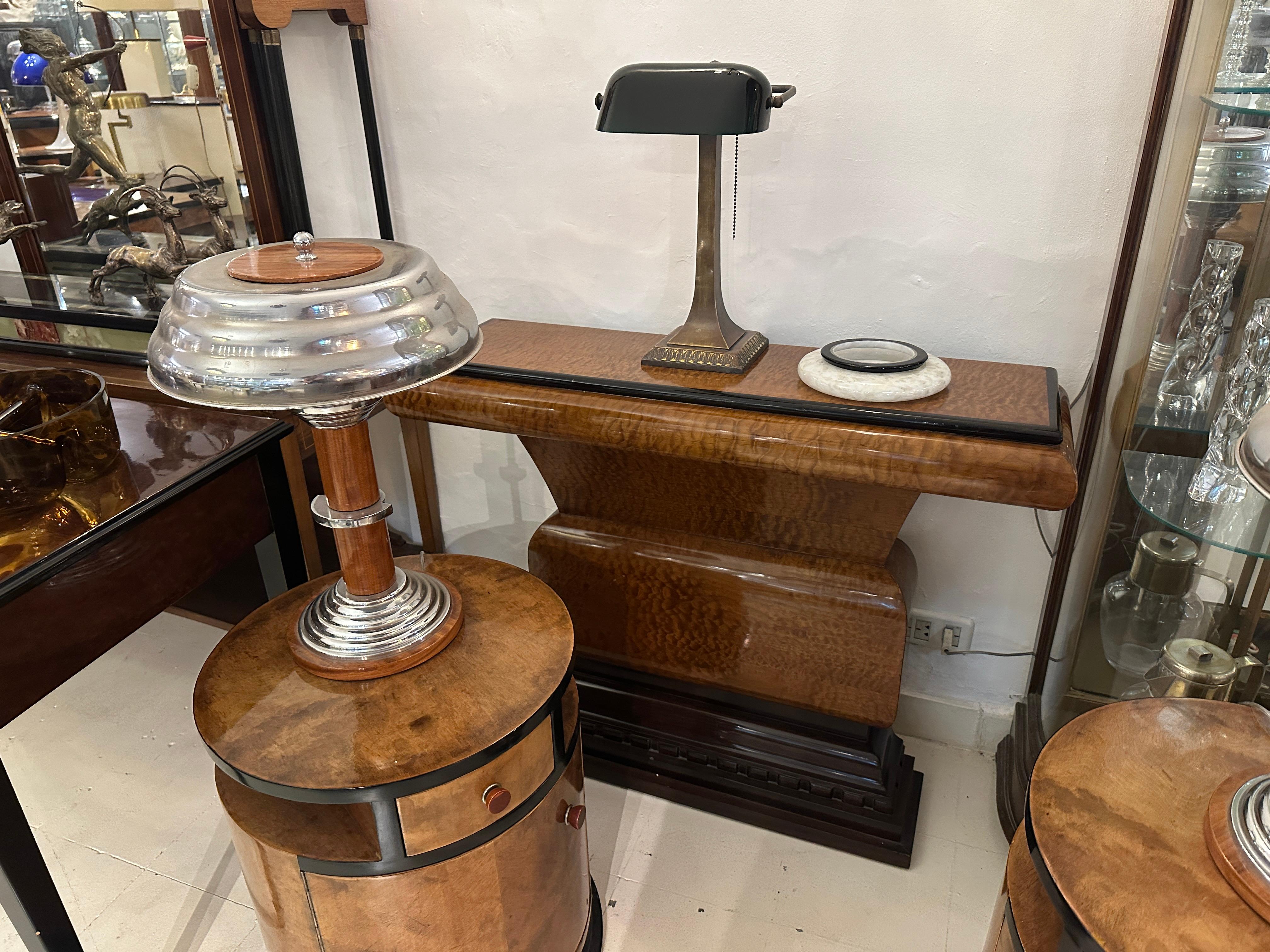 2 Konsolen im Art-déco-Stil aus Holz, Französisch, 1930 im Zustand „Gut“ im Angebot in Ciudad Autónoma Buenos Aires, C