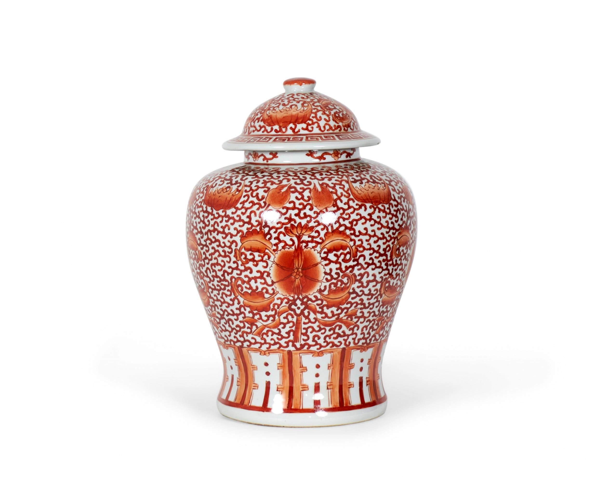 2 Pairs of Antique Chinese Orange and White Design Porcelain Ginger Jars For Sale 3