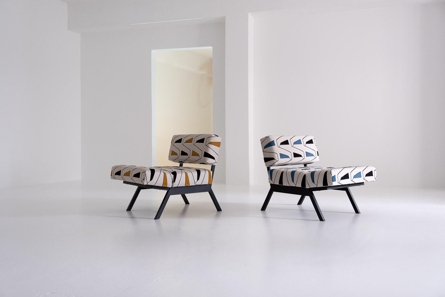2 Panchetto Reclining Chairs by Rito Valla for IPE covered with Elitis fabric 4