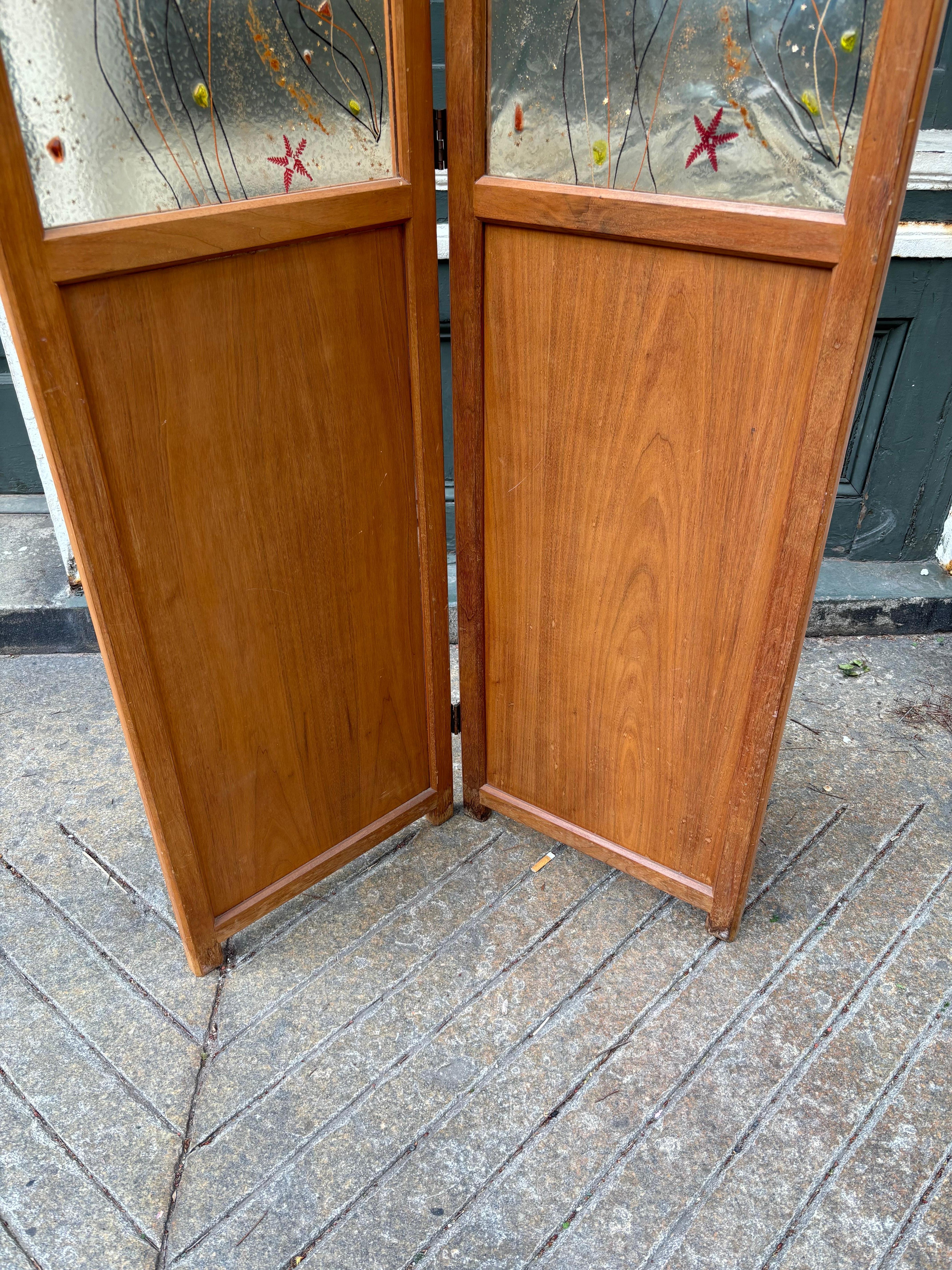 Mid-Century Modern 2 Panel Folding Screen with Abstract Lucite Panels For Sale