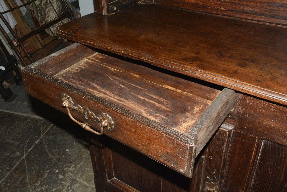 Oak 2 Part 19th Century Welsh Cupboard For Sale