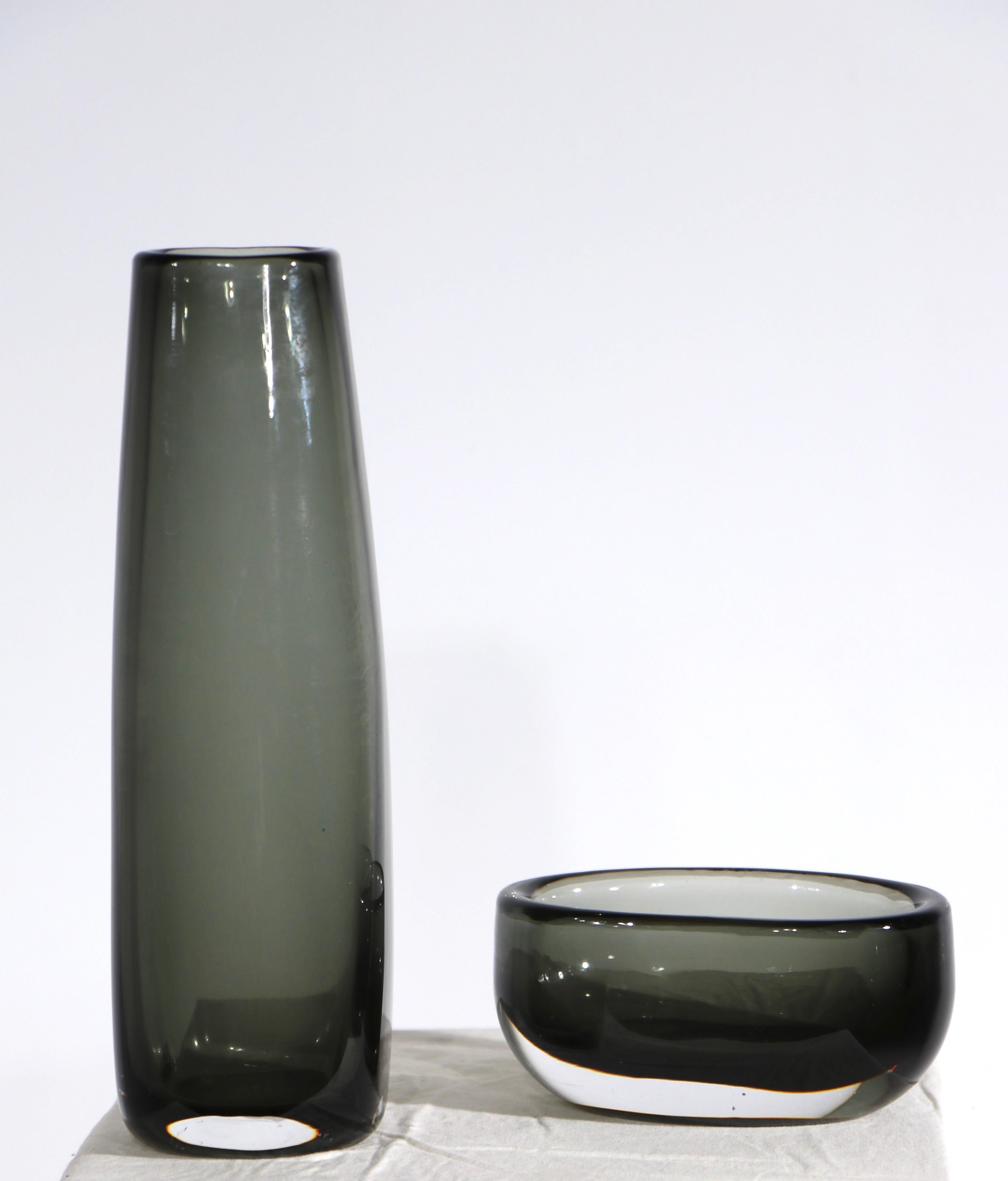 Scandinavian Modern 2 Pc. Nils Landberg for Orrefors Grey and Clear Sommerso Vases For Sale