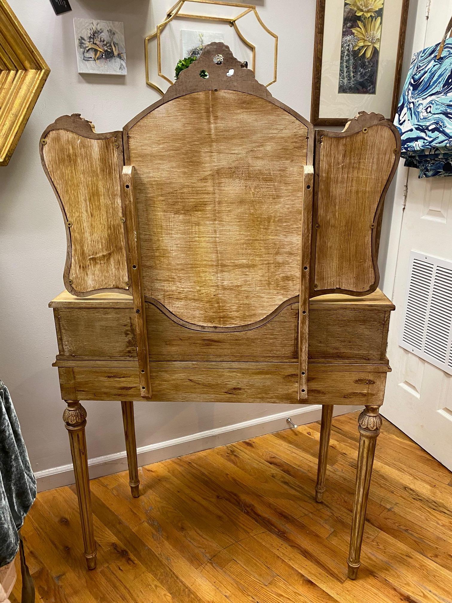 2-Piece Vintage Painted Vanity with Beveled Mirror and Chair 8