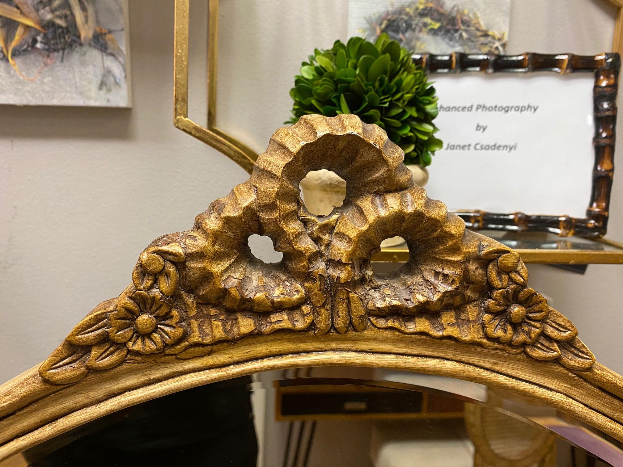 2-Piece Vintage Painted Vanity with Beveled Mirror and Chair 4