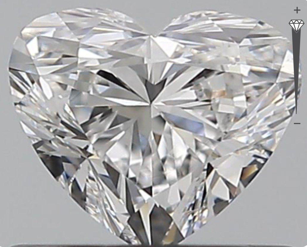 Women's or Men's 2 Pcs Natural Diamonds, 1.00 Ct, Heart, D 'Colourless' VS1, GIA Certificate For Sale