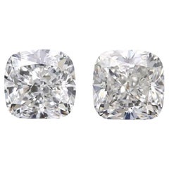 2 pcs Natural Diamonds - 1.07 ct - Cushion - D 'Colorless' - VVS2- GIA Cert
