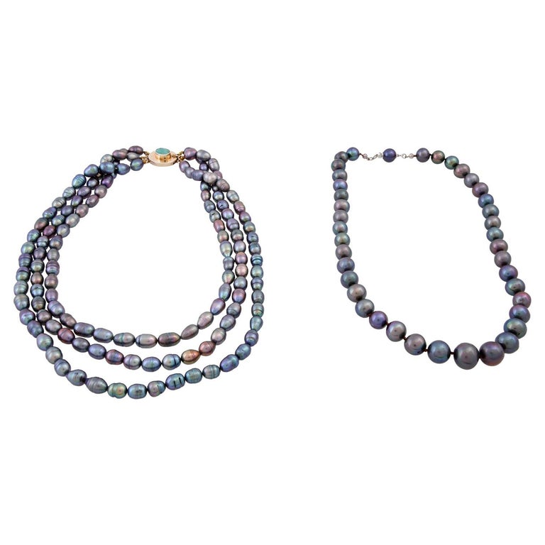 2 Pearl Necklaces For Sale at 1stDibs