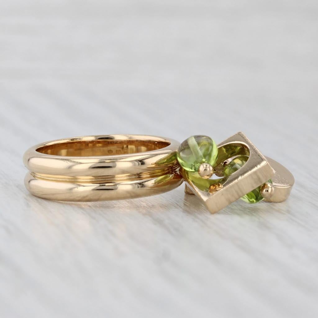Women's or Men's 2 Peridots Abstract Charm Ring 18k Yellow Gold Size 6 Cocktail Dolce For Sale