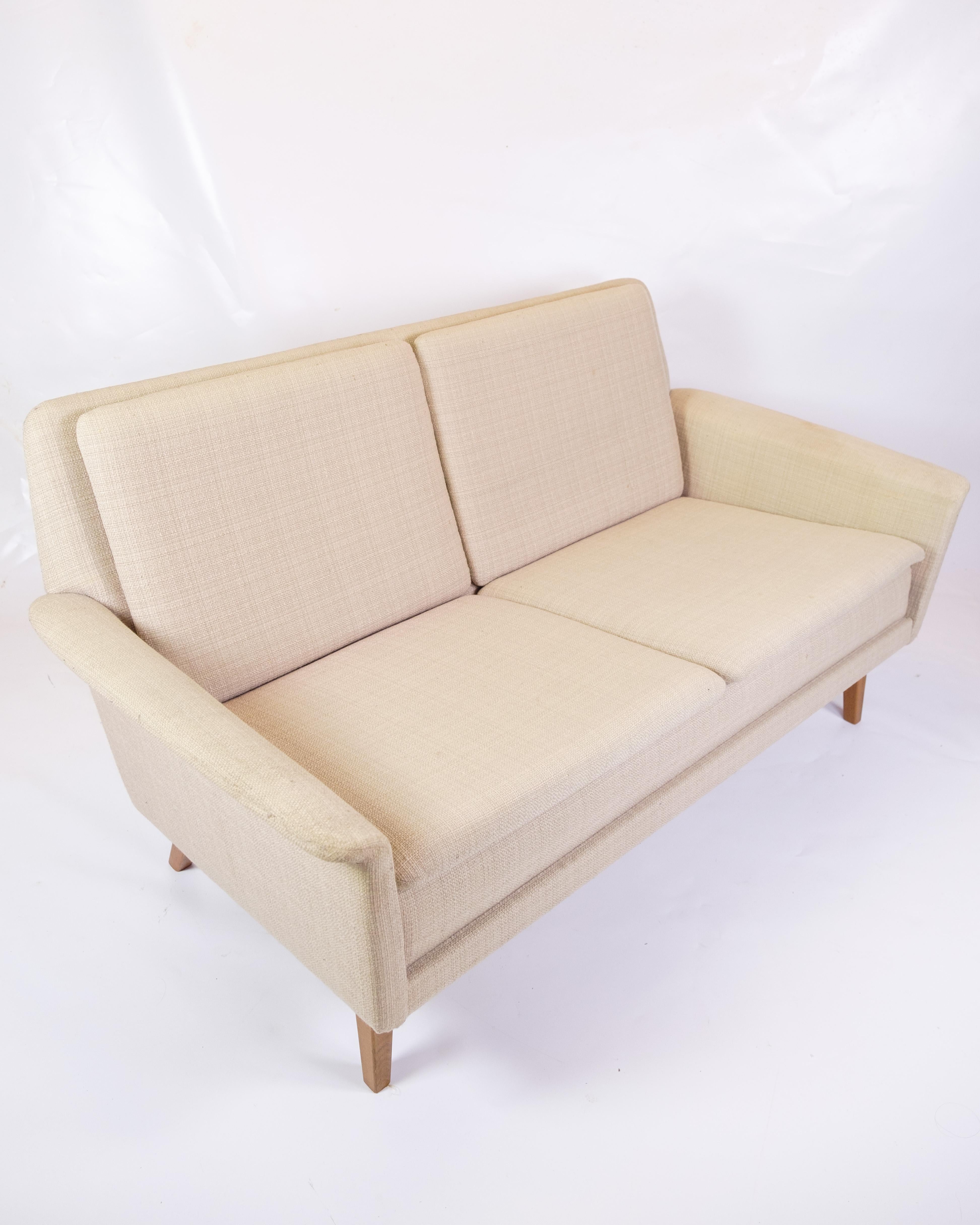 2 person DUX Sofa Made In Light Wool By Folke Ohlsson For Fritz Hansen For Sale 2