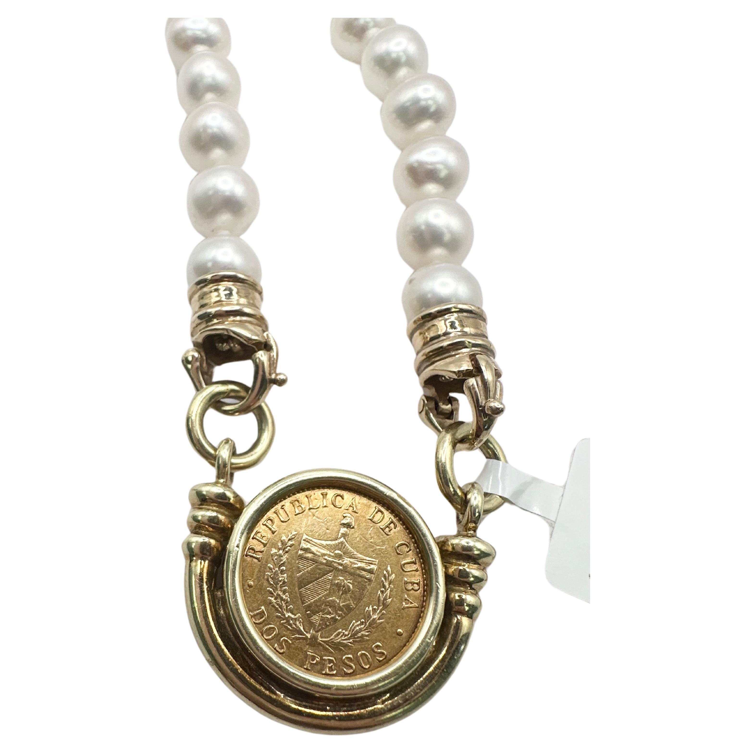 2 pesos necklace 14KT solid gold coin necklace republica de cuba 17 inches For Sale