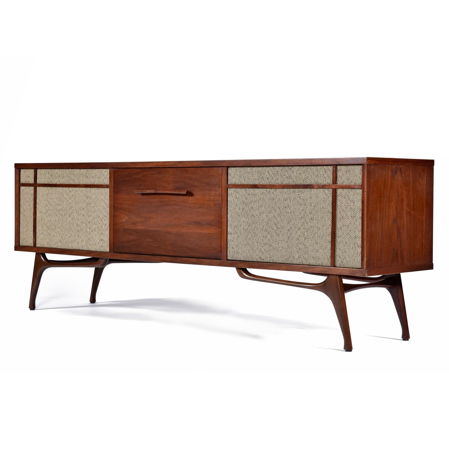 guitar amp furniture