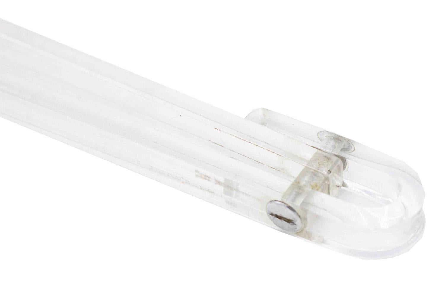 Américain 2-Piece American Art Moderne Lucite Mirror and Brush Set en vente