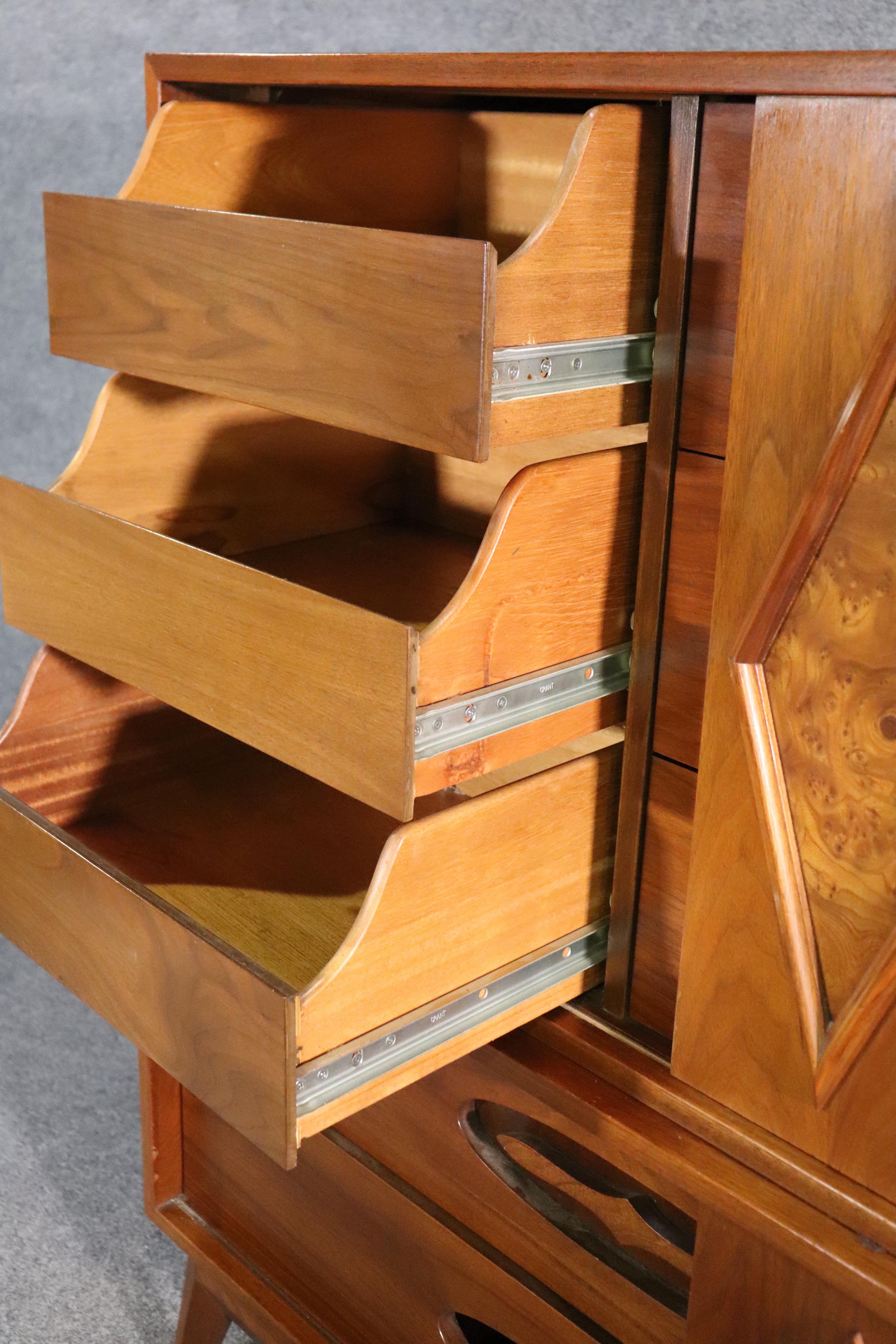 Vintage 2-Piece Diamond Dresser by Young Manufacturing In Good Condition For Sale In Brooklyn, NY