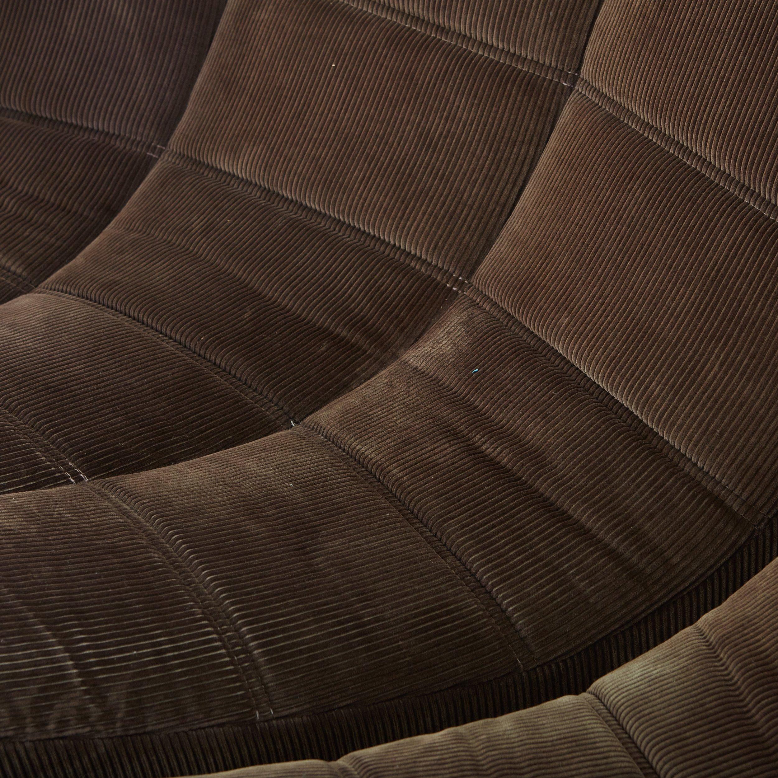 2-teiliges 'Gilda'-Sofa aus braunem Kord von Michel Ducaroy für Ligne Roset, Frankreich im Angebot 1