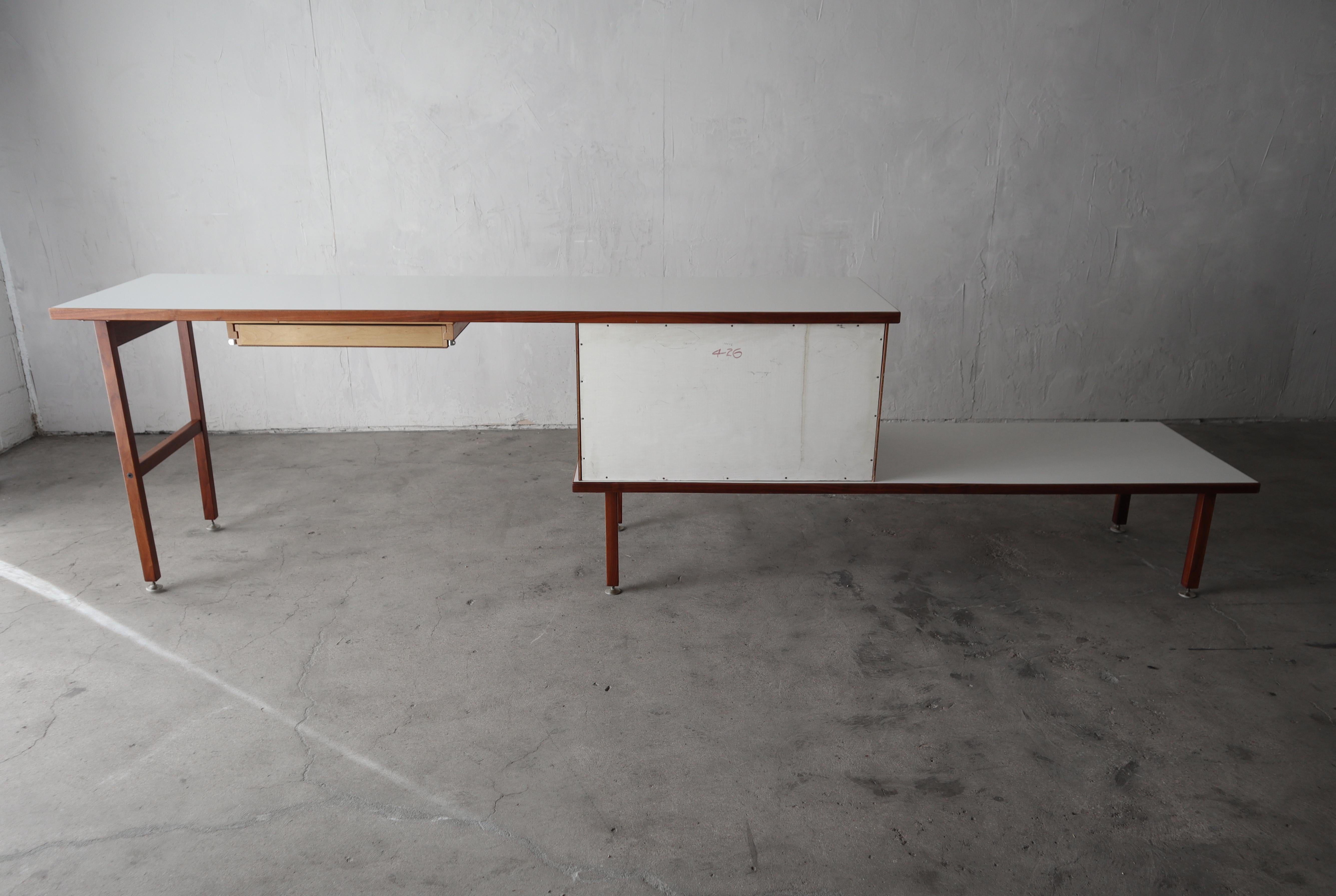 2-Piece Mid Century Walnut and Formica Desk For Sale 2