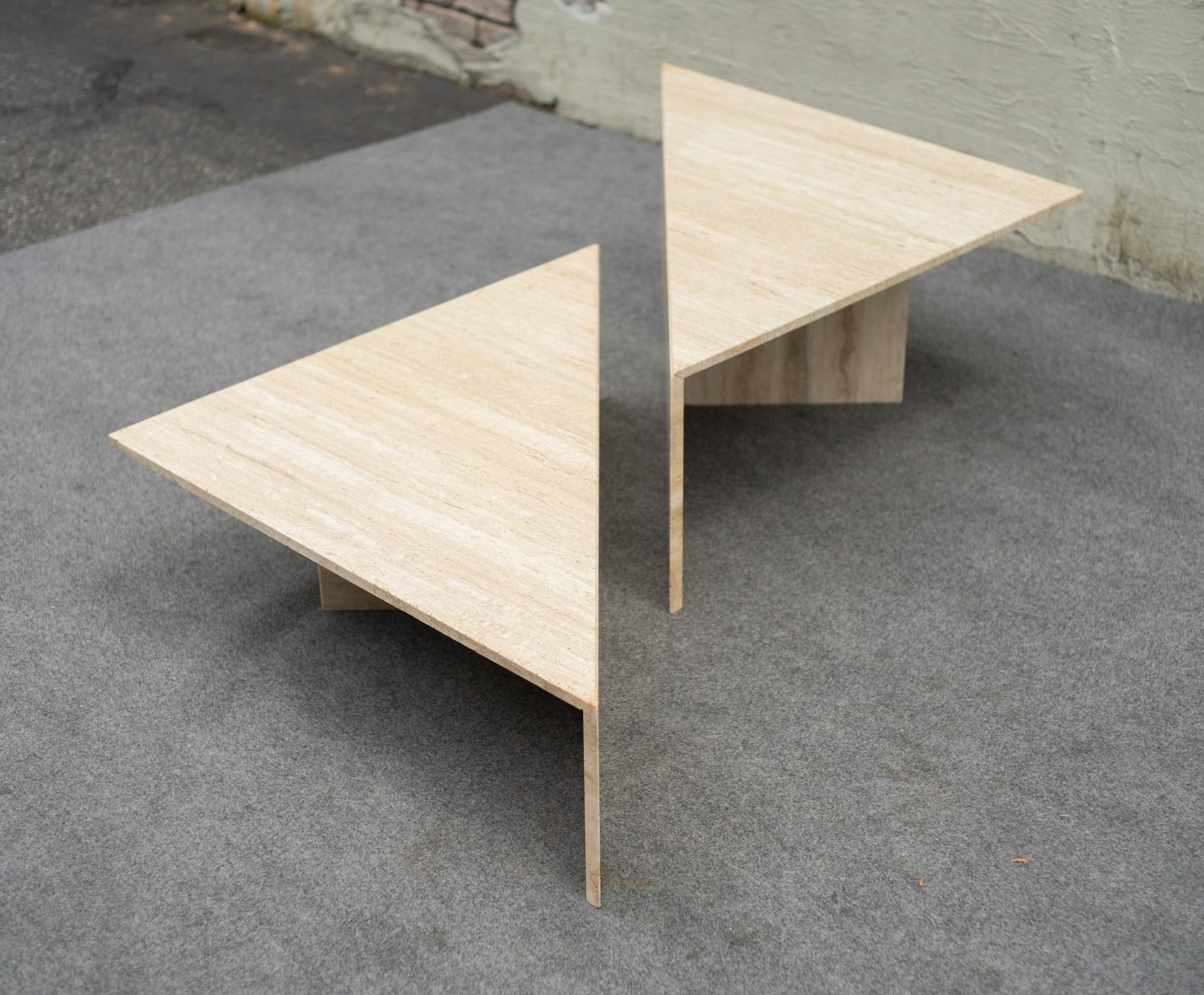 Late 20th Century 2-Piece Up & Up Triangular Nesting Staggered Coffee Tables in Travertine Stone For Sale