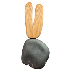 Sculpture " V " en deux parties de Mark Leblanc pour Leblanc Studios, A.I.C., A.I.C., c. 2020s.