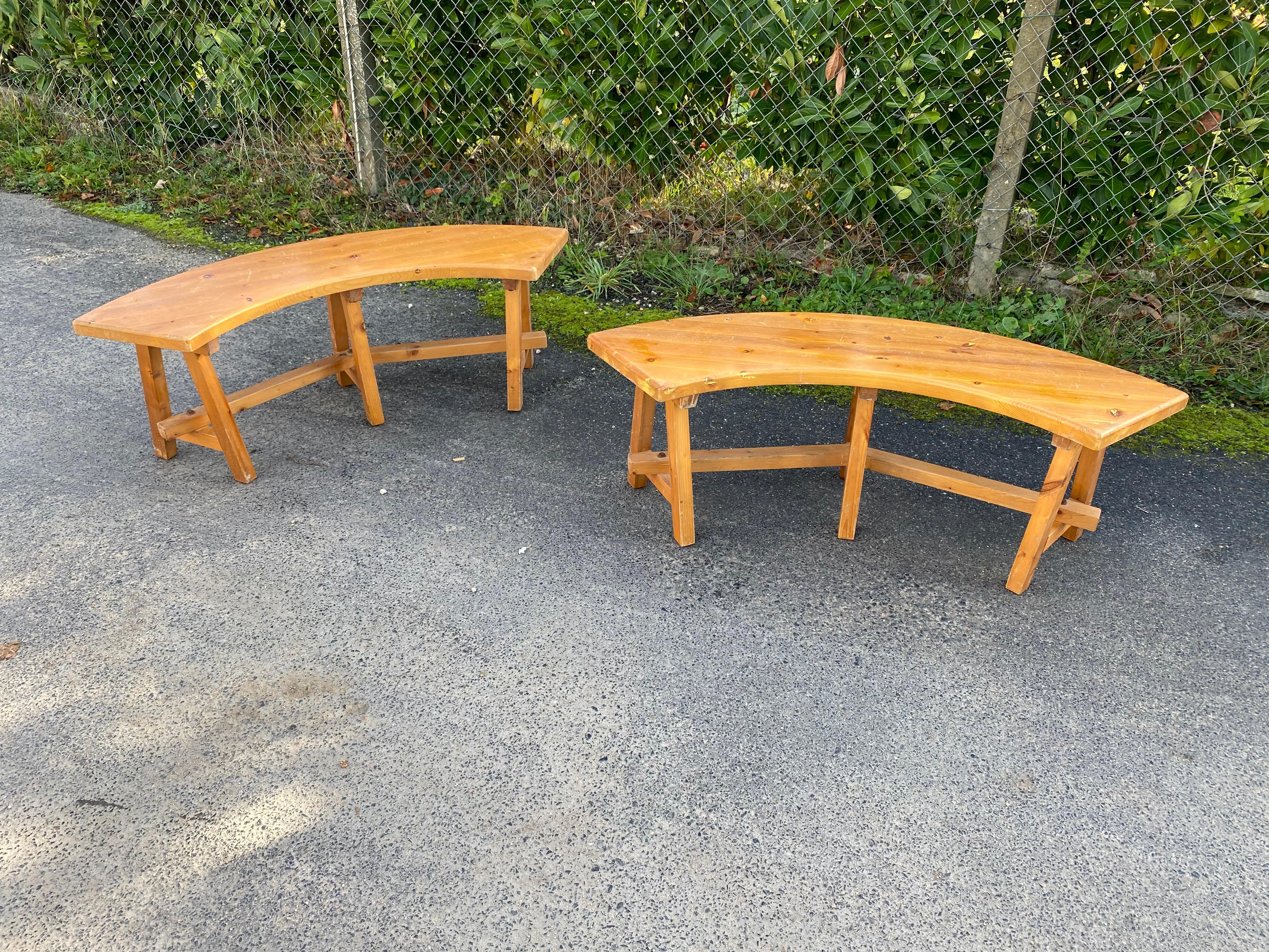 2 Pine Benches in the Style of Chapo, circa 1970 In Good Condition For Sale In Saint-Ouen, FR