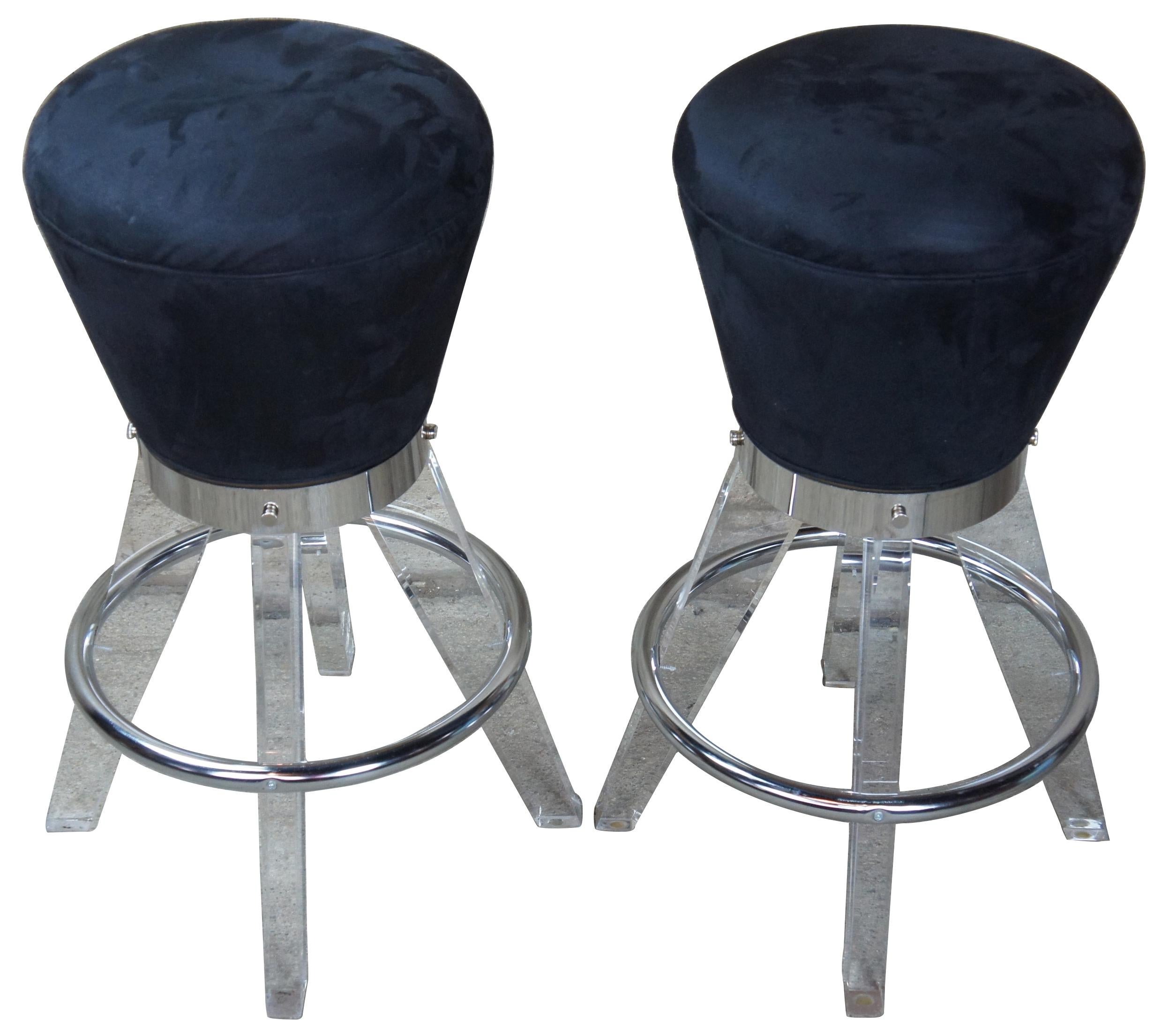 H. (Haziza) Studio gum drop acrylic bar stool features a plush and comfortable seat. The backless design is a timeless Classic, bringing a modern look to a soda bar Classic. Designed by Haziza. Counter height. Finished with black velvet cushion.