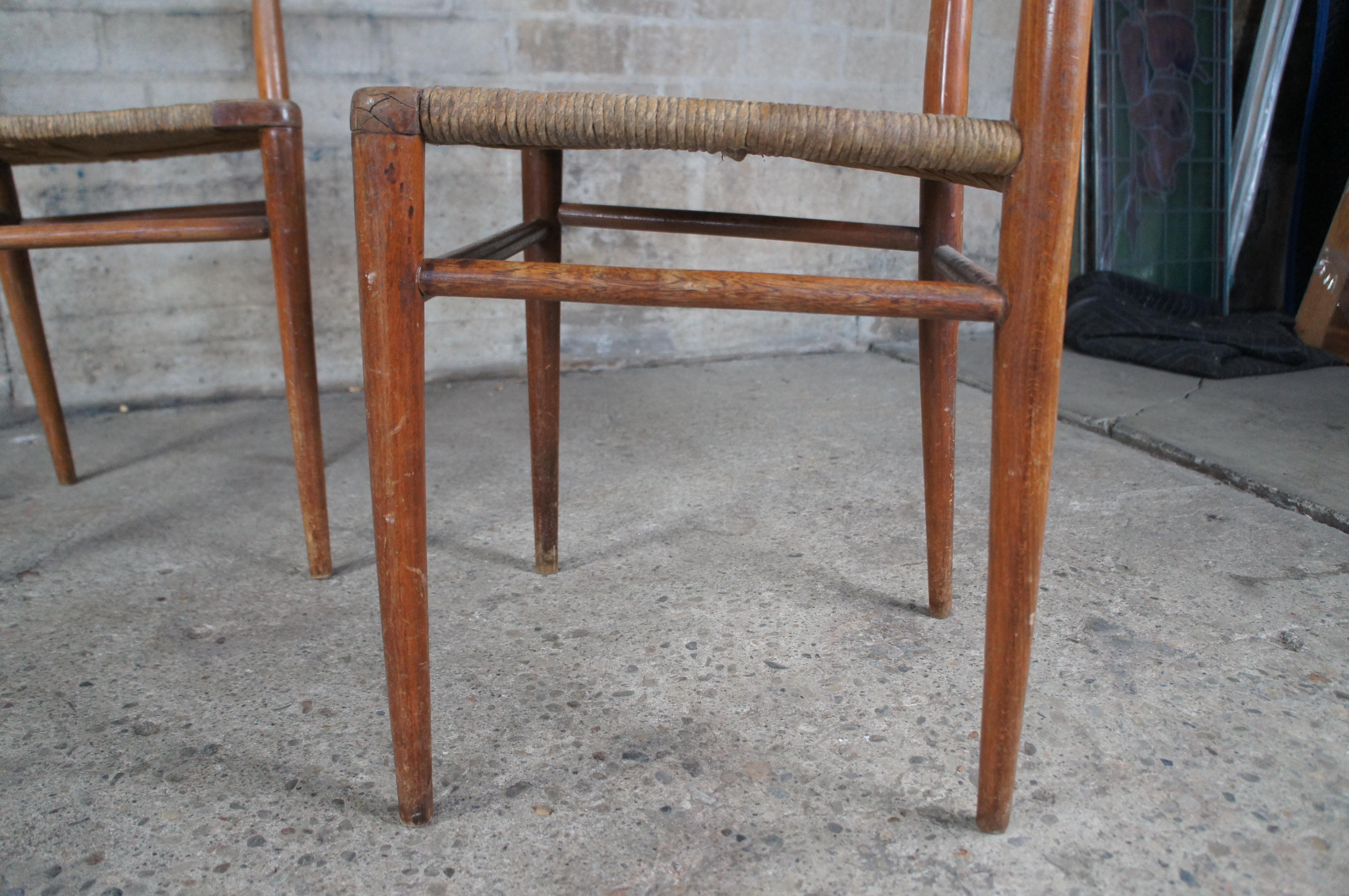 2 sedie da pranzo primitive antiche in stile Shaker Style in acero con schienale a scaletta con seduta in giunco in vendita 6