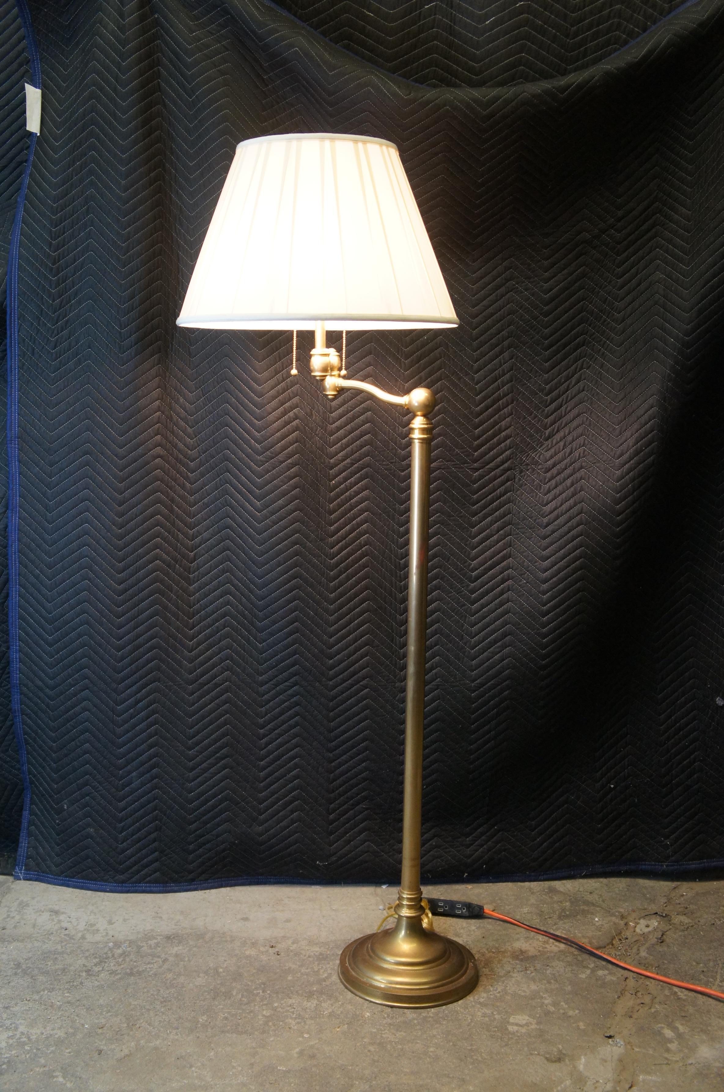 2 Ralph Lauren Antique Brass Sargent Swing Arm Floor Lamps Reading Light Pair For Sale 8