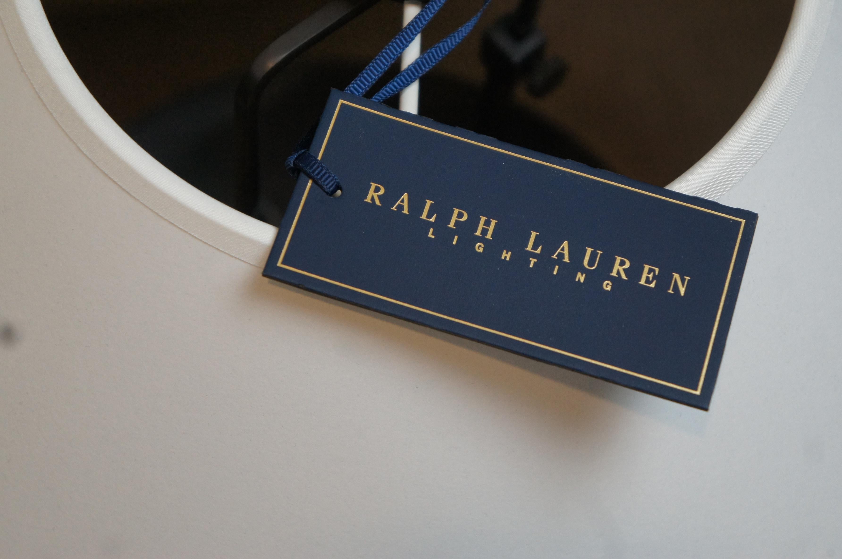 2 Lámparas de mesa Ralph Lauren Modern Glass Hurricane Bronce Library Buffet en Bueno estado para la venta en Dayton, OH