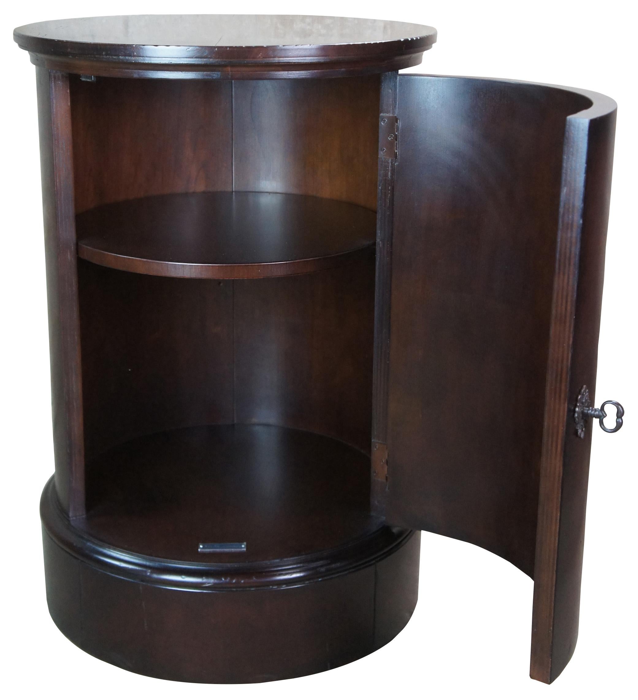 2 Ralph Lauren Henredon Mahogany Somno Drum Tables Nightstands Bedside Cabinets In Good Condition In Dayton, OH